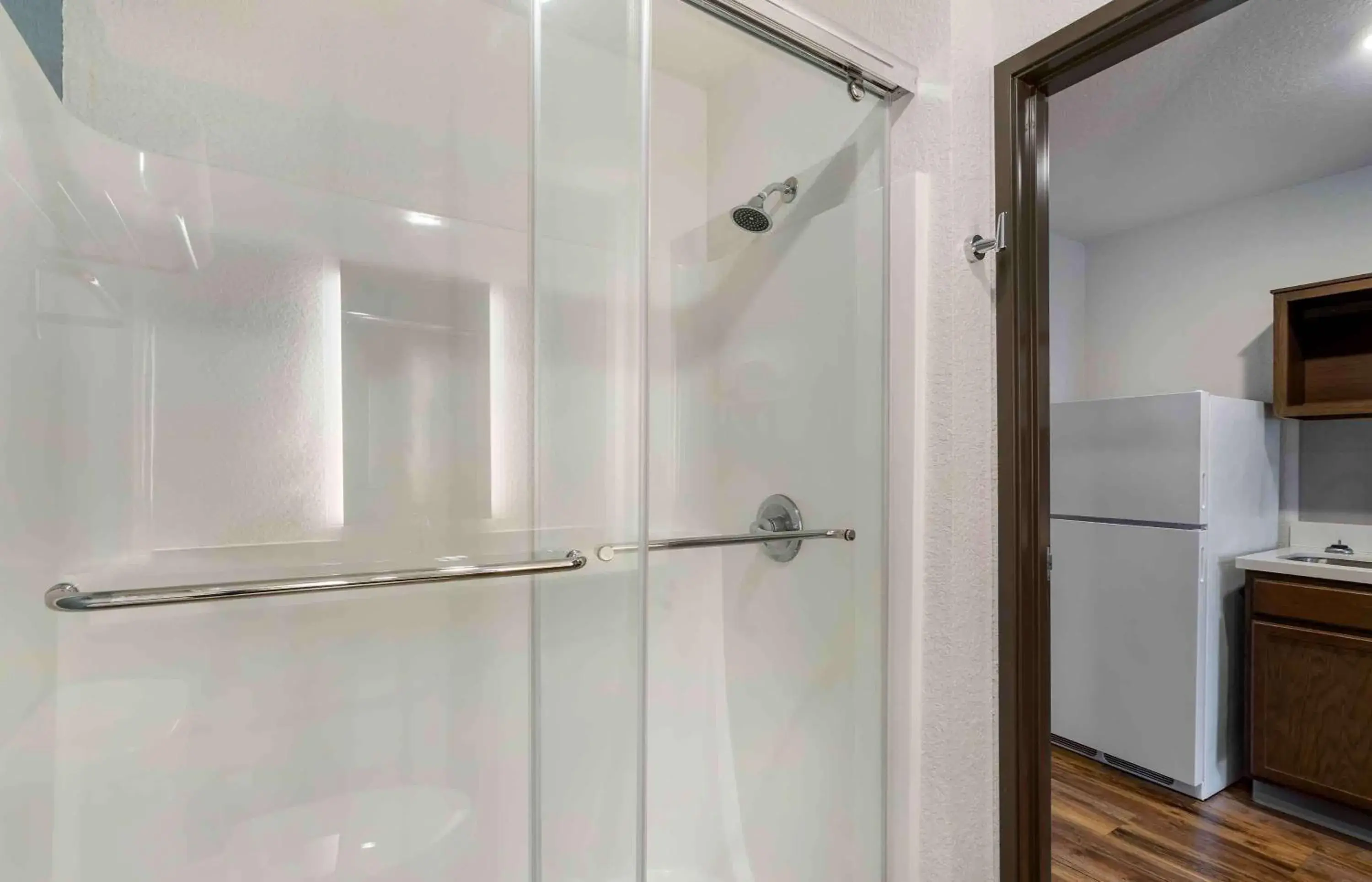 Bathroom in Extended Stay America Select Suites - Tampa - Northeast Bathroom in Extended Stay America Select Suites - Tampa - Northeast