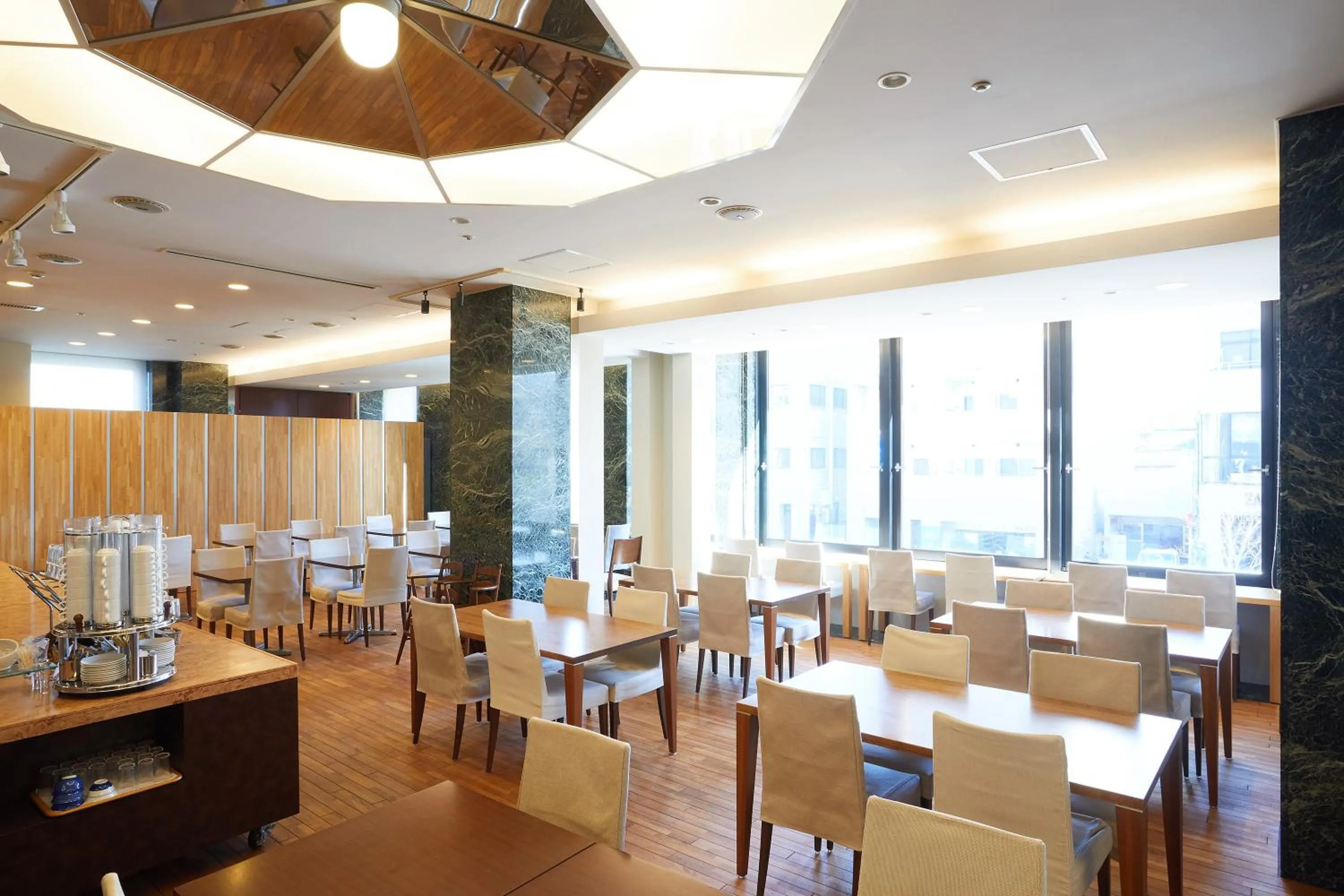 Restaurant/places to eat in Rhino Hotel Kyoto