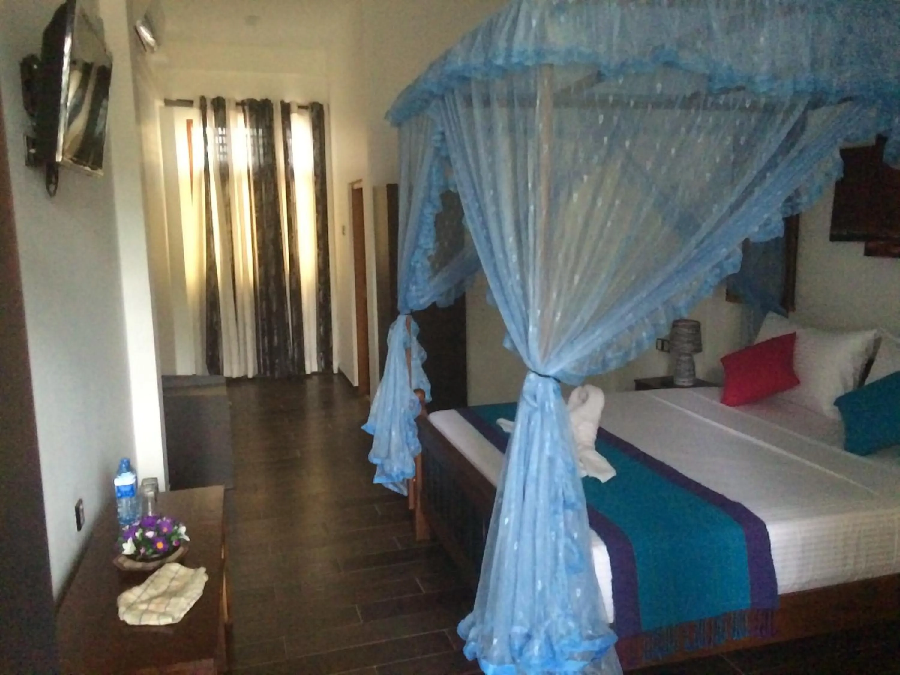 TV and multimedia, Bed in St CLAIRE'S GREEN Negombo Hotel & Hostels