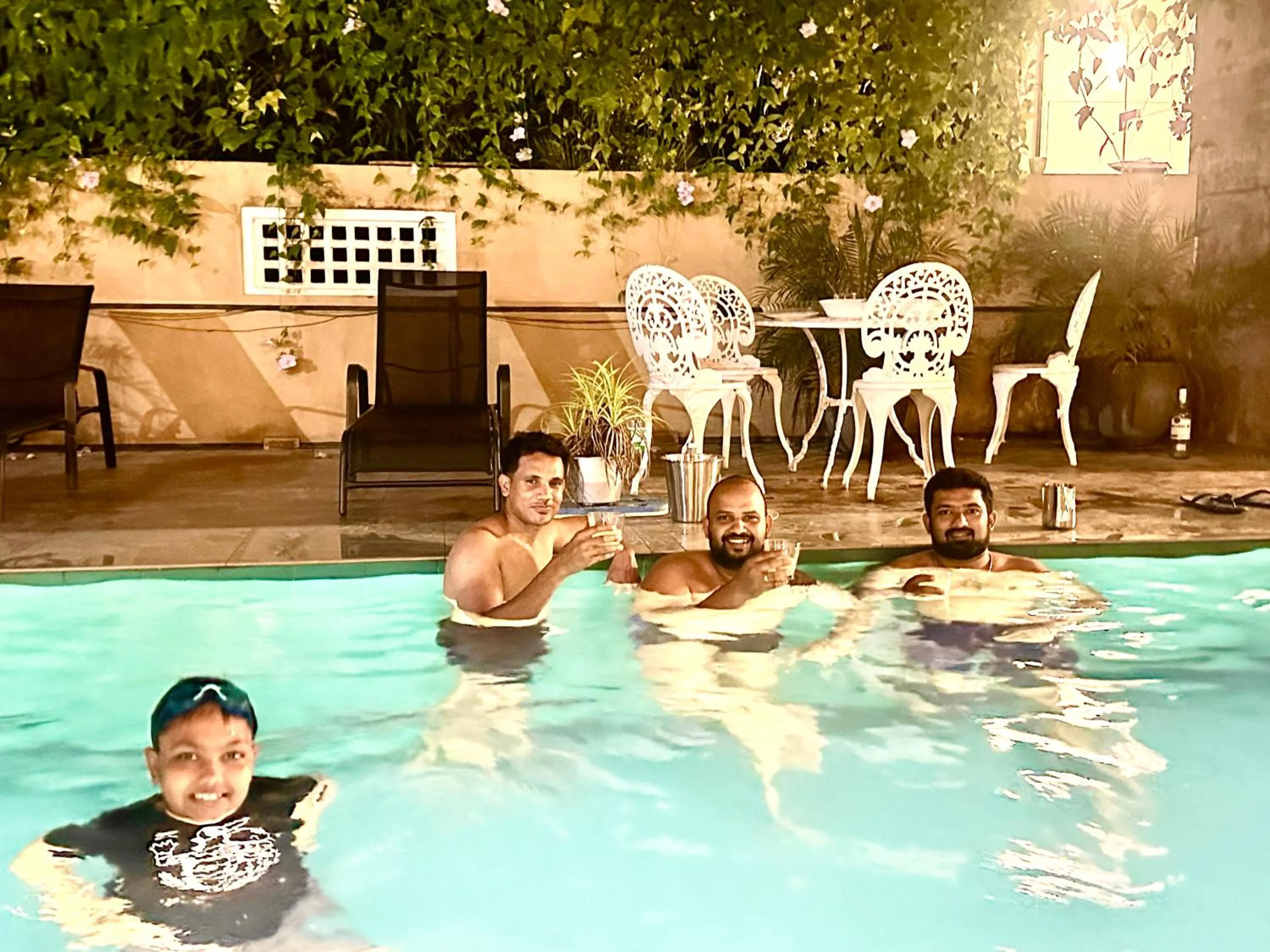 St CLAIRE'S GREEN Negombo Hotel & Hostels