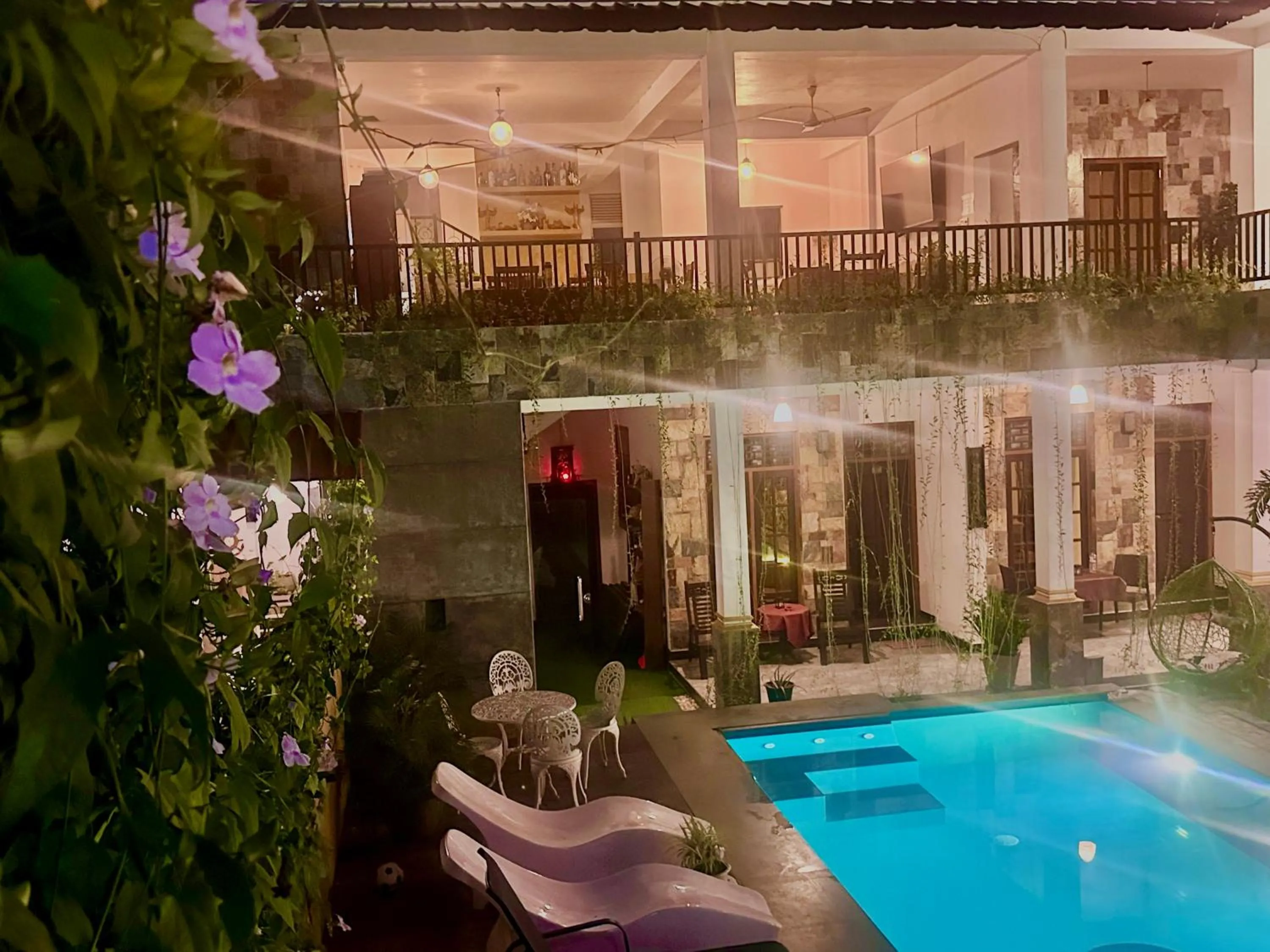 St CLAIRE'S GREEN Negombo Hotel & Hostels