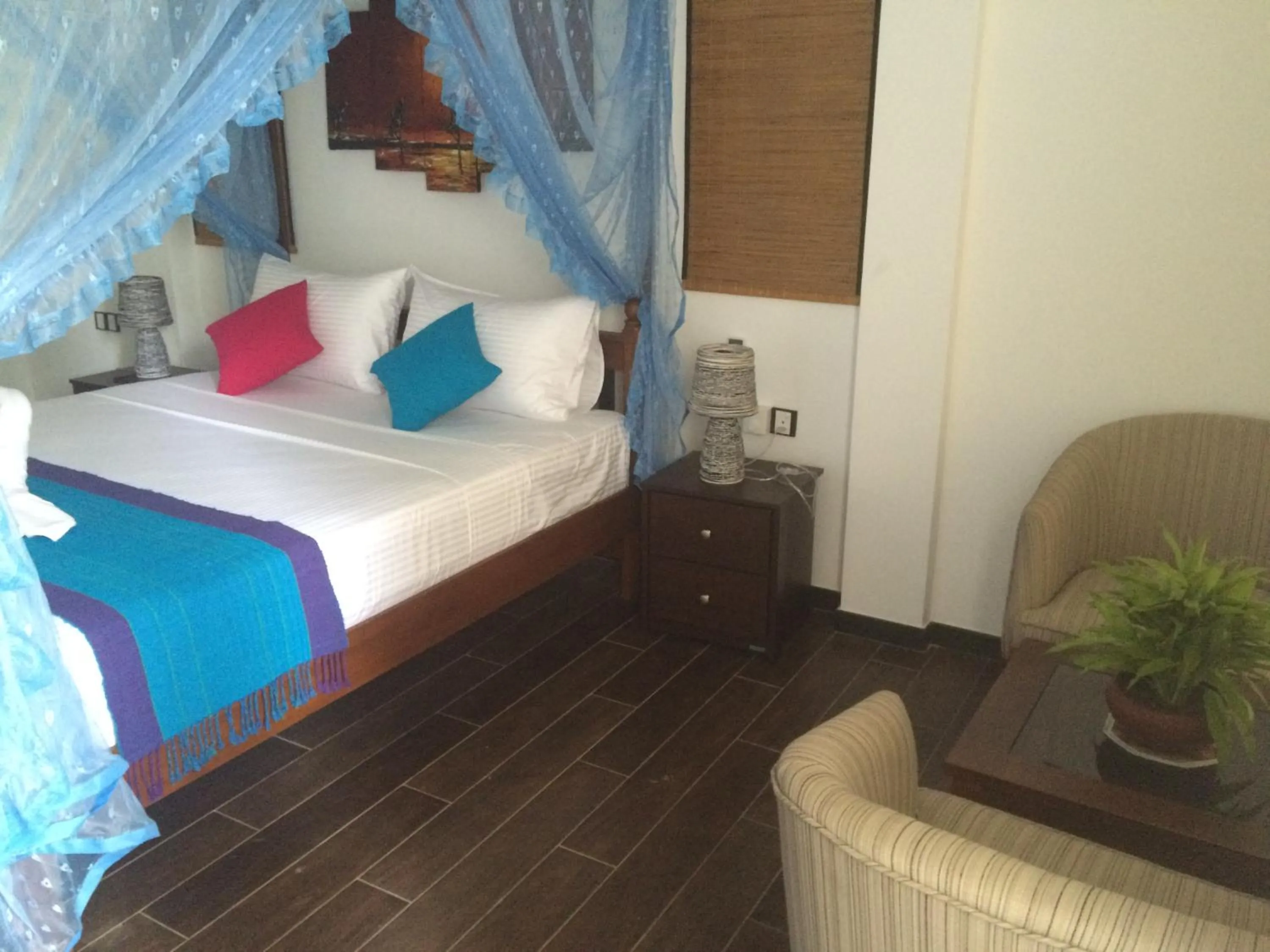 Seating area, Bed in St CLAIRE'S GREEN Negombo Hotel & Hostels