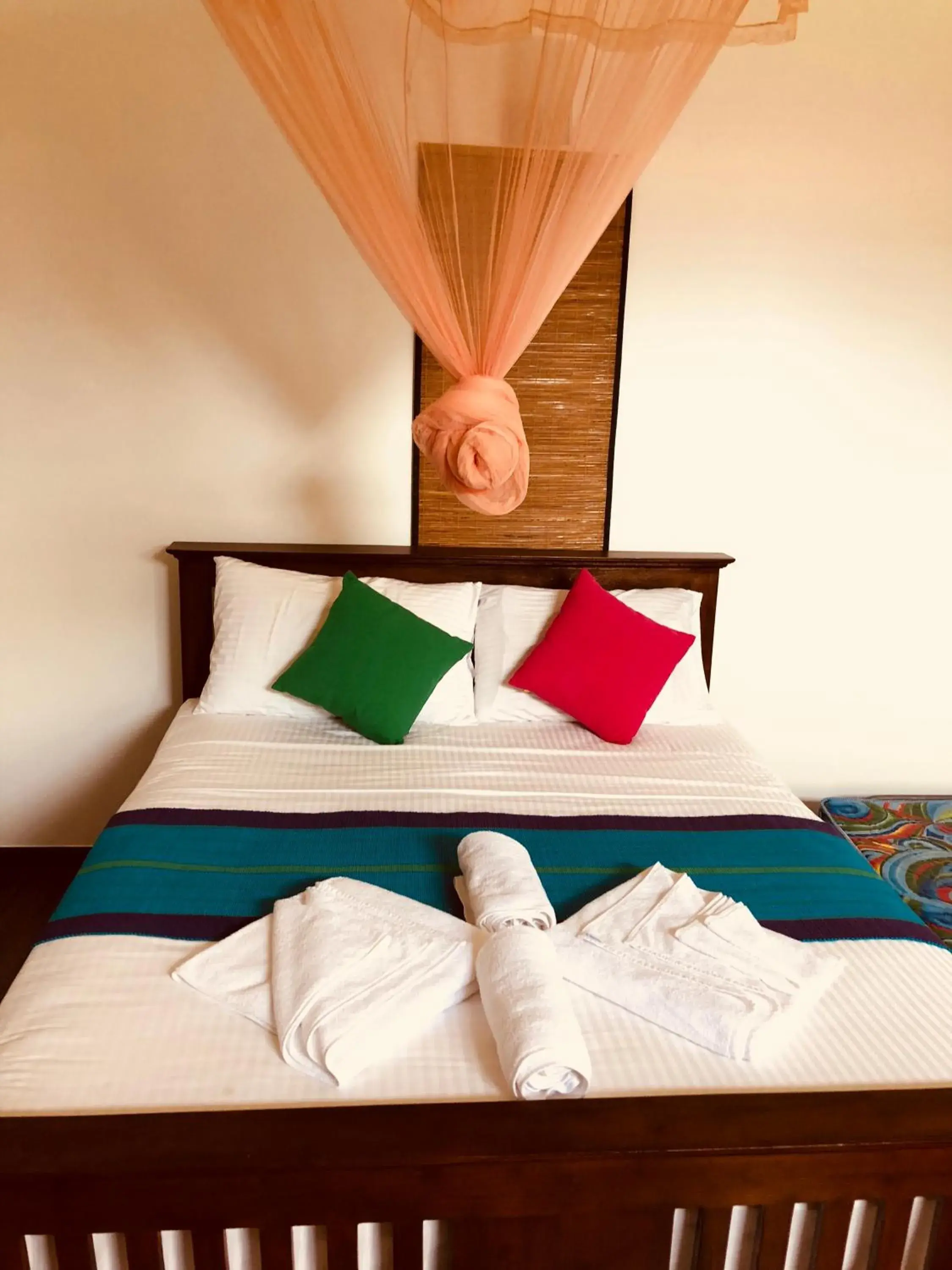 Family Room with Private External Bathroom - single occupancy in St CLAIRE'S GREEN Negombo Hotel & Hostels Family Room with Private External Bathroom - single occupancy in St CLAIRE'S GREEN Negombo Hotel & Hostels