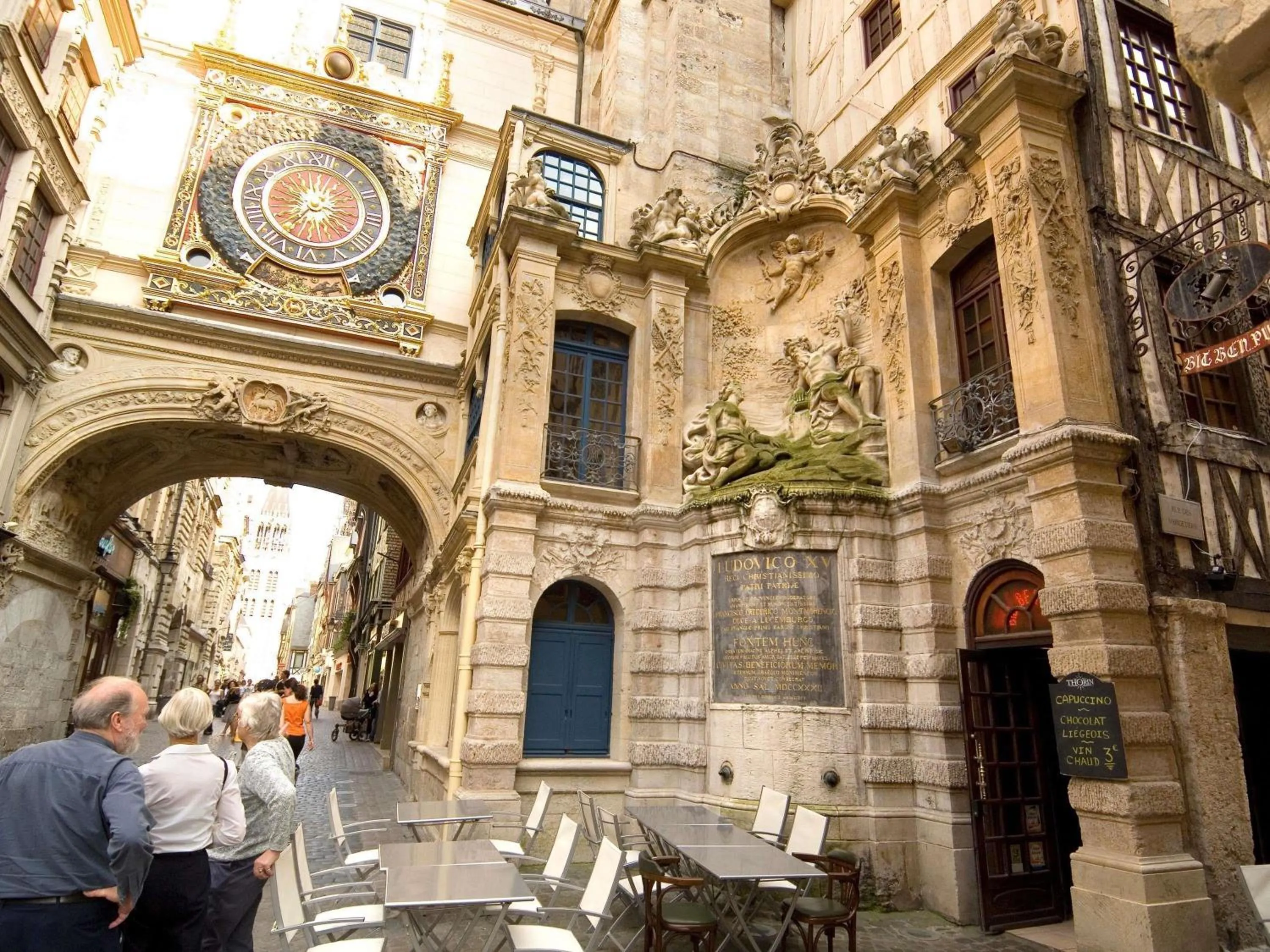 Property building in ibis Styles Rouen Val De Reuil