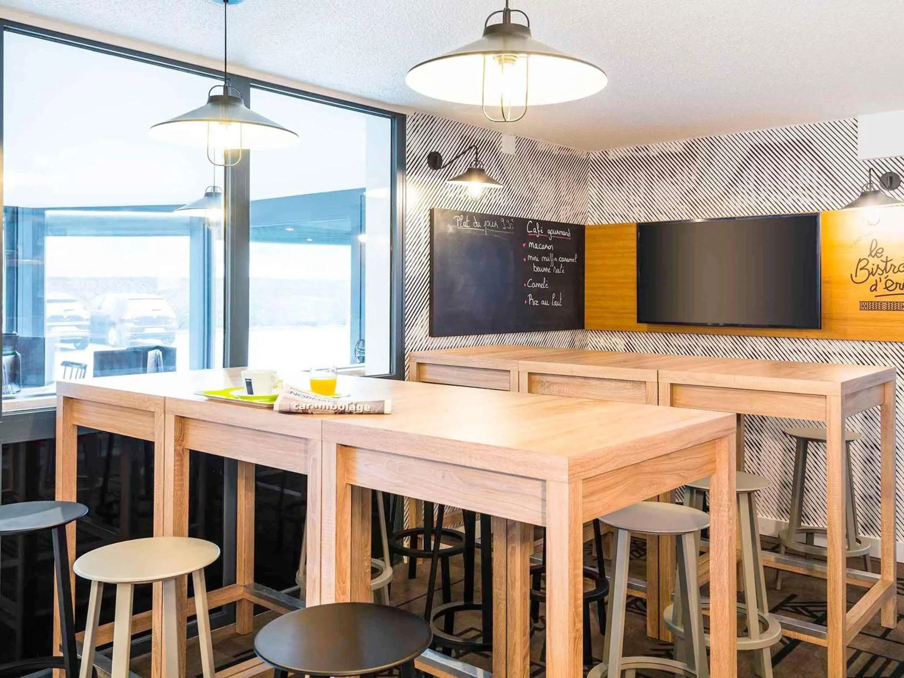 Property building in ibis Styles Rouen Val De Reuil