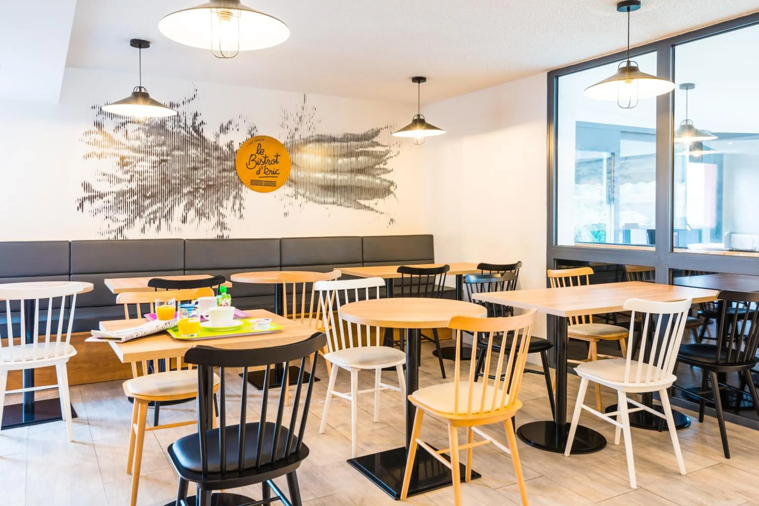 Restaurant/places to eat in ibis Styles Rouen Val De Reuil Restaurant/places to eat in ibis Styles Rouen Val De Reuil