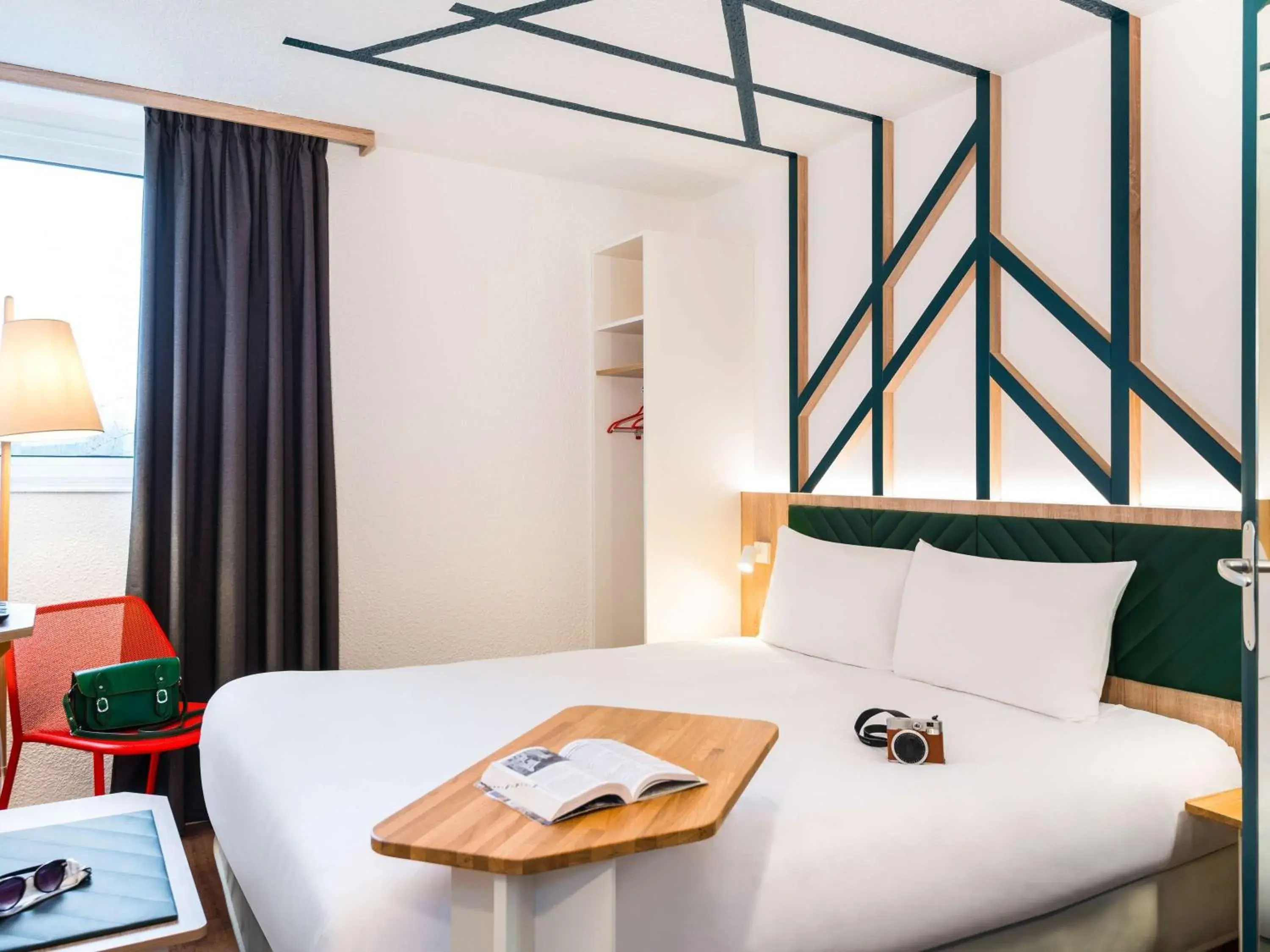 Bedroom, Bed in ibis Styles Rouen Val De Reuil Bedroom, Bed in ibis Styles Rouen Val De Reuil