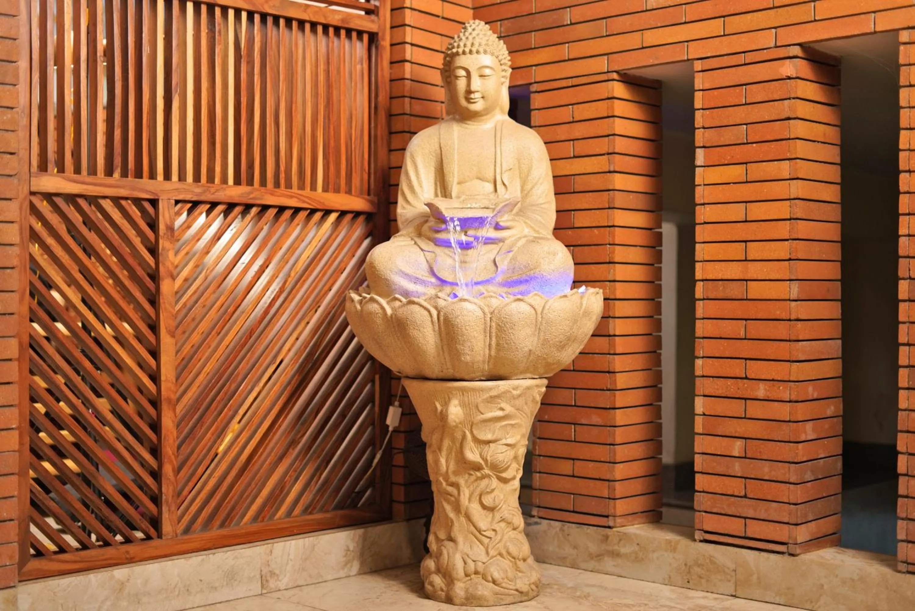 Decorative detail in Mayur Hotel Bar And Restaurant