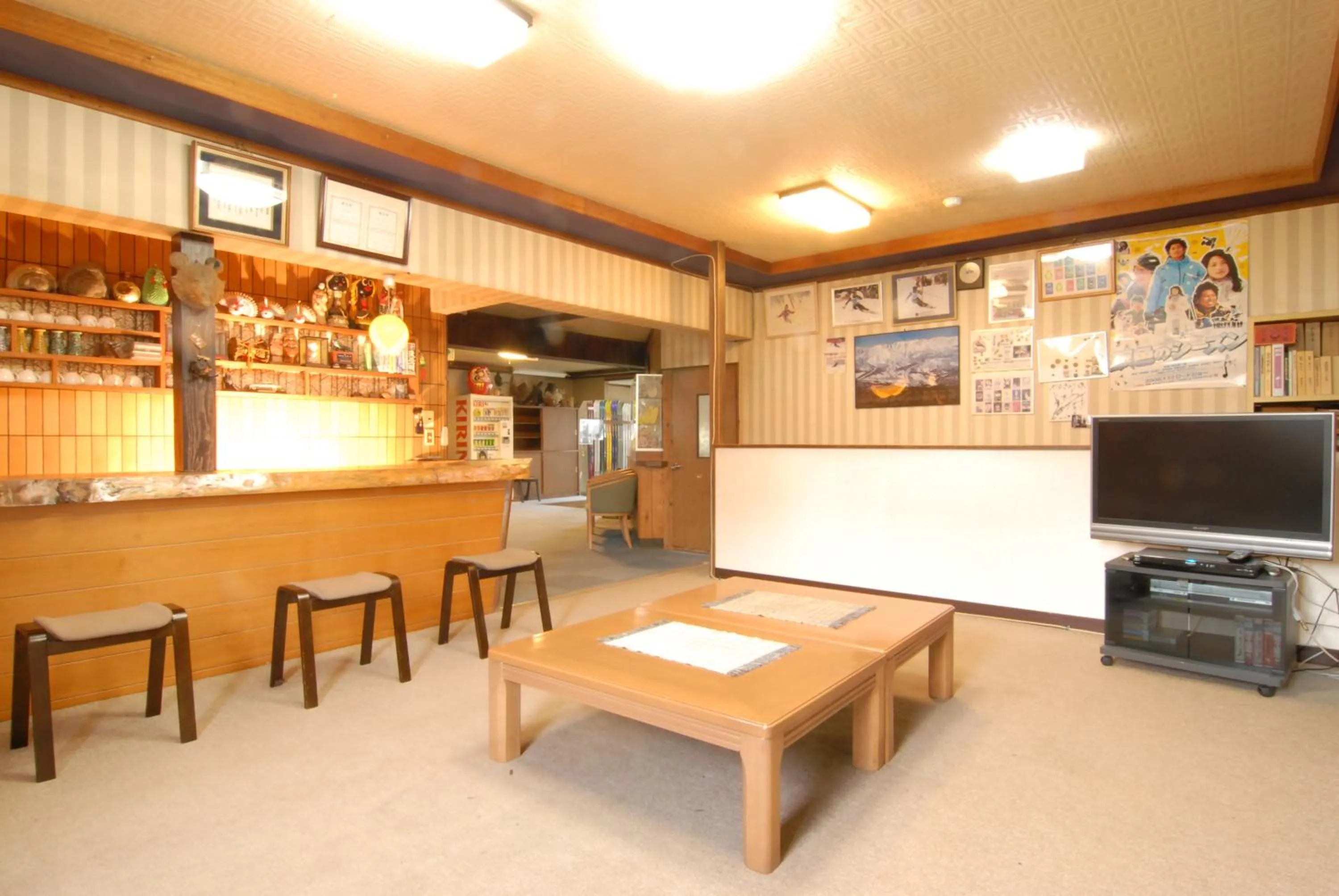 Communal lounge/ TV room in Yamakyuso