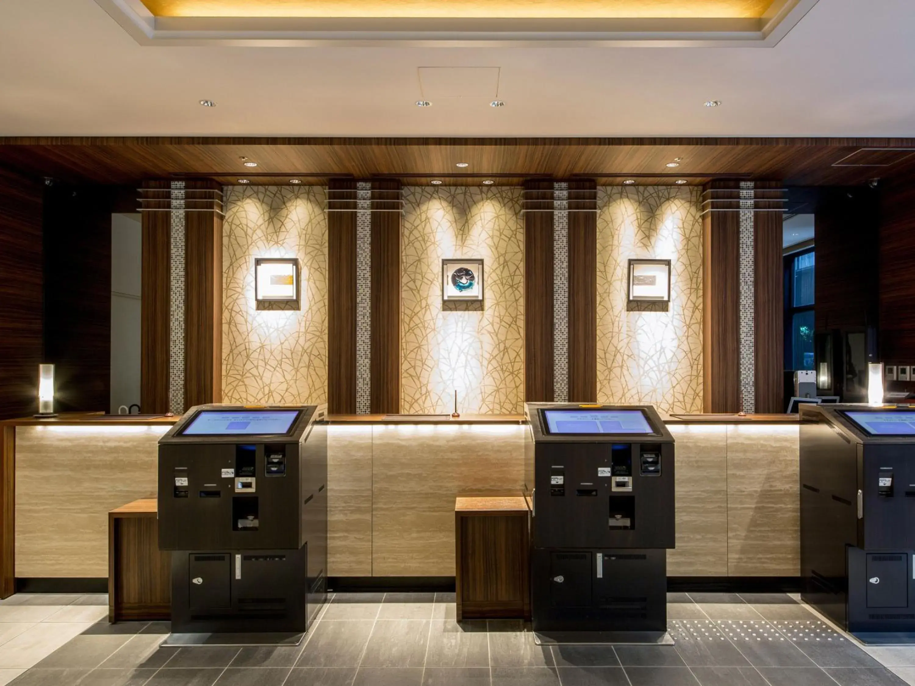 Lobby or reception in Hotel Keihan Yodoyabashi Lobby or reception in Hotel Keihan Yodoyabashi