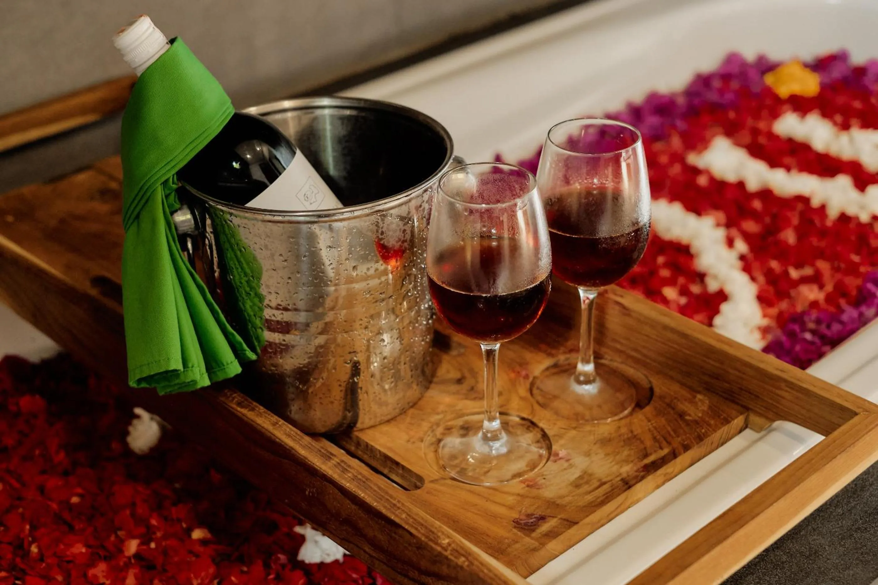 Food and drinks in Buana Tirta Ubud Villa