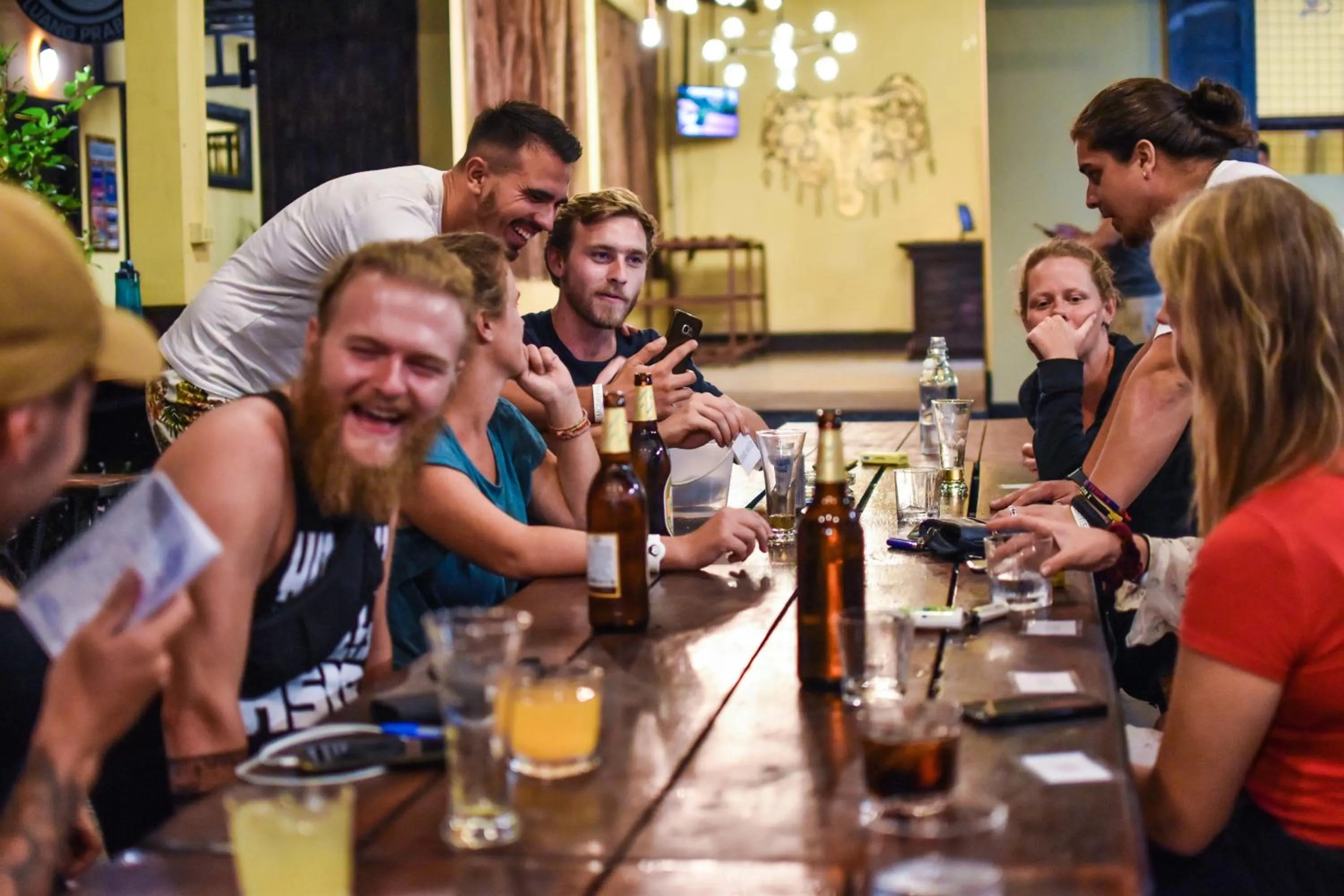 Lounge or bar in Mad Monkey Luang Prabang