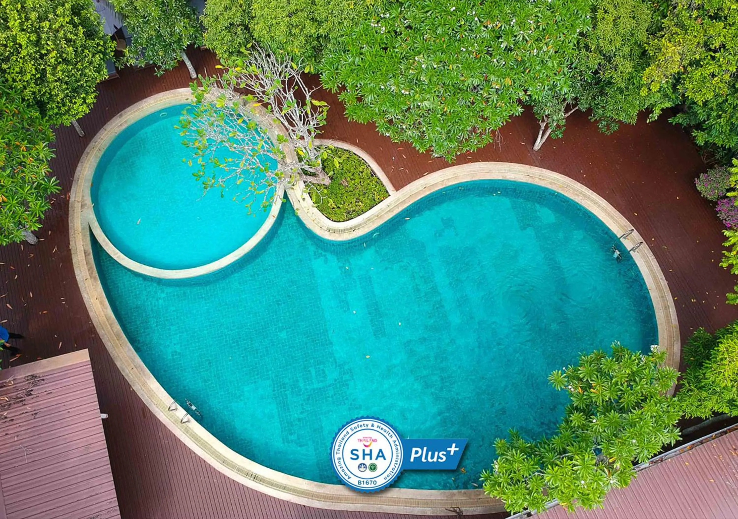 Swimming pool in Baan Amphawa Resort & Spa - SHA Certified