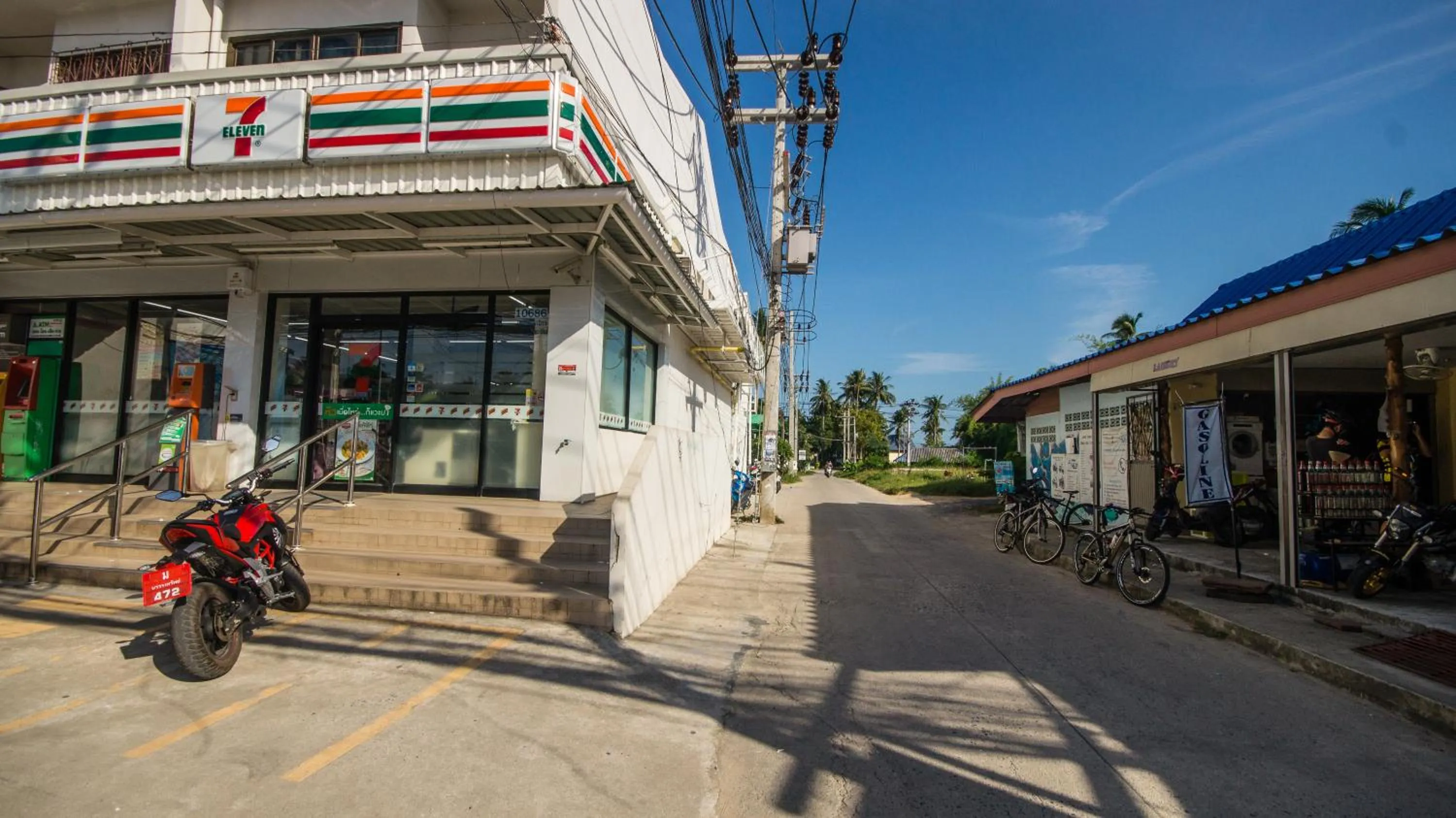 Neighbourhood in Tropicana Khophagan Resort Hotel