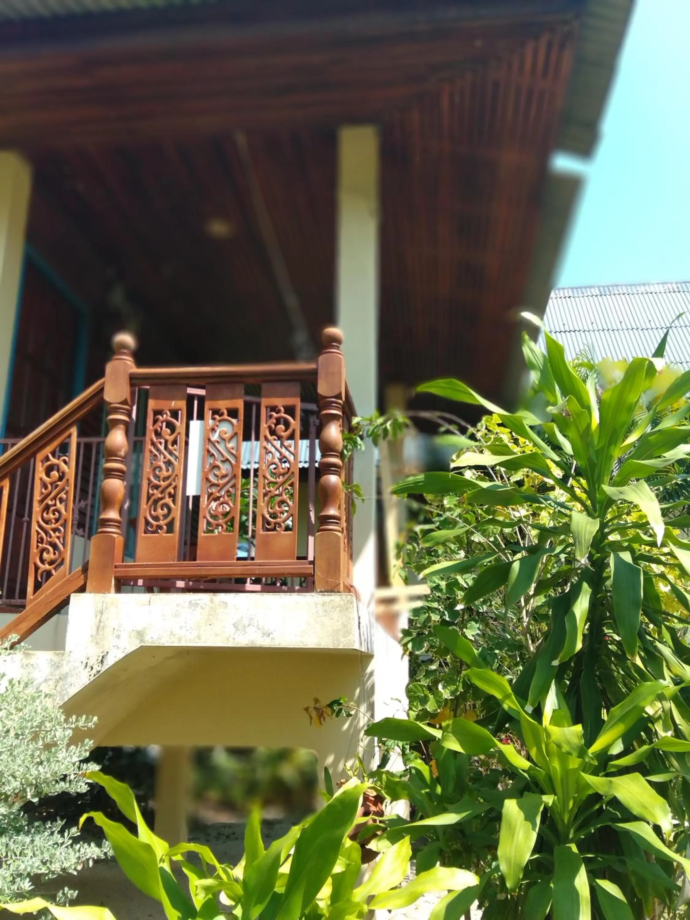 Tropicana Khophagan Resort Hotel