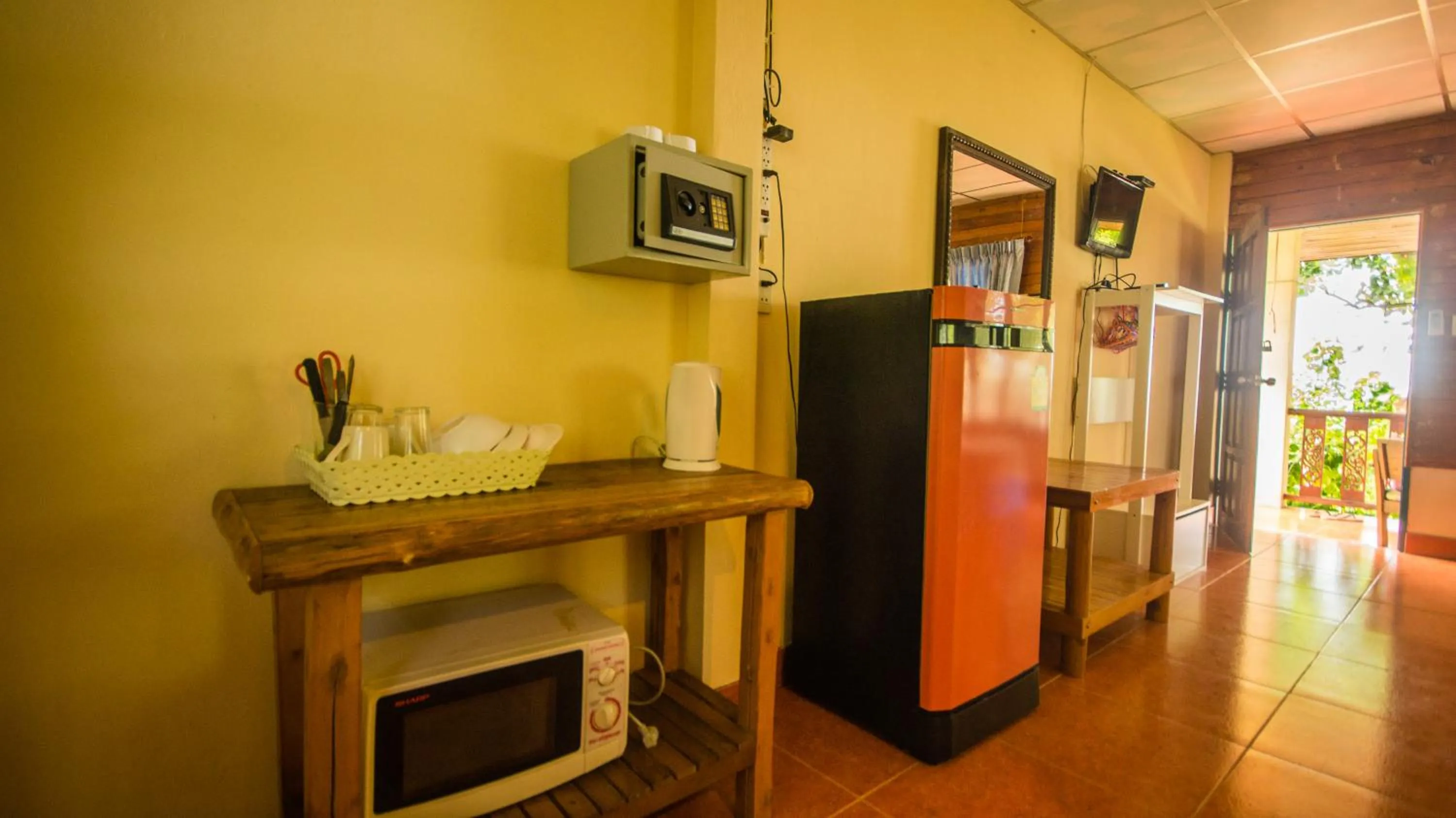 Tropicana Khophagan Resort Hotel