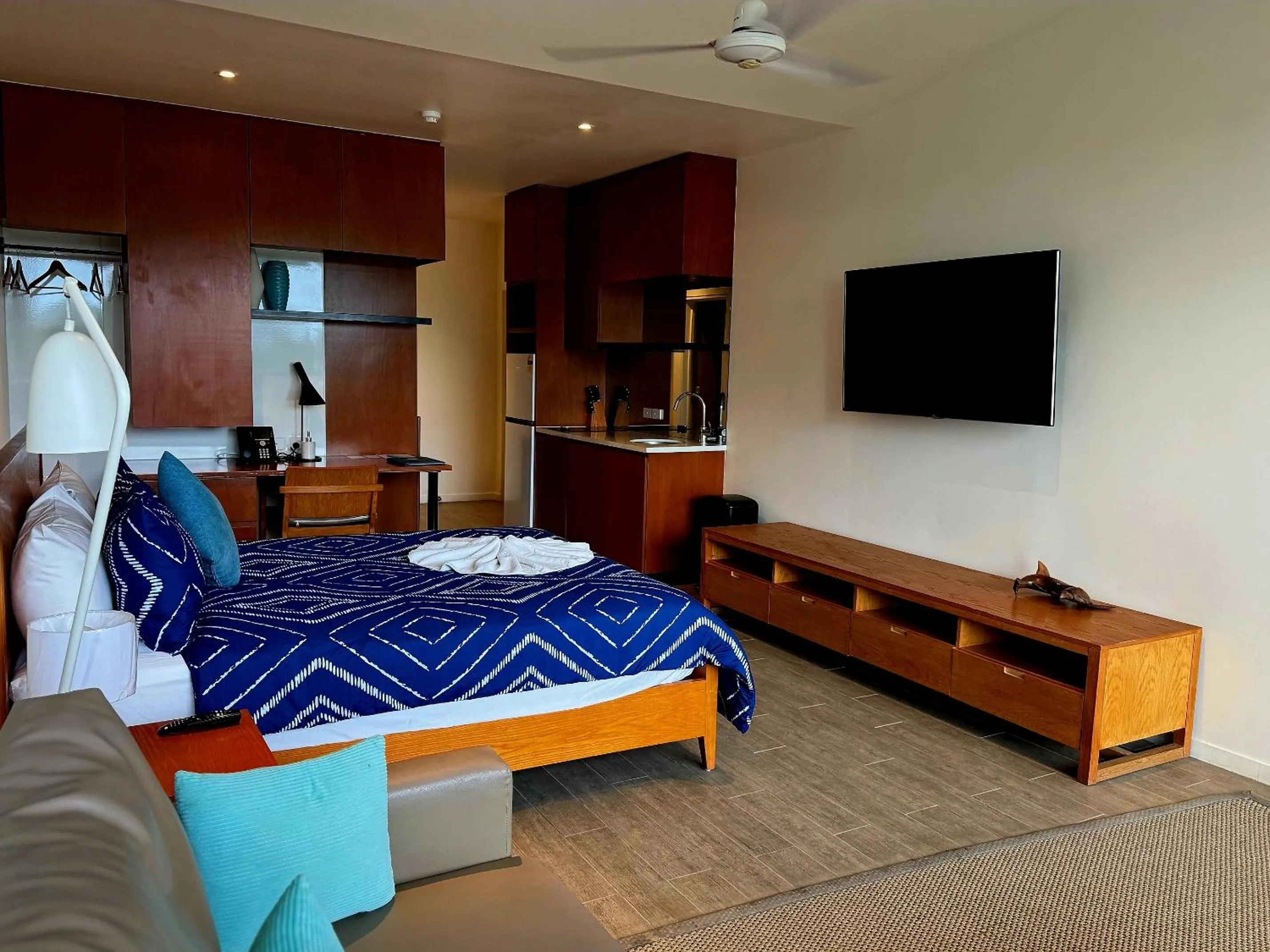 Bed in Coral Sea Resort & Casino