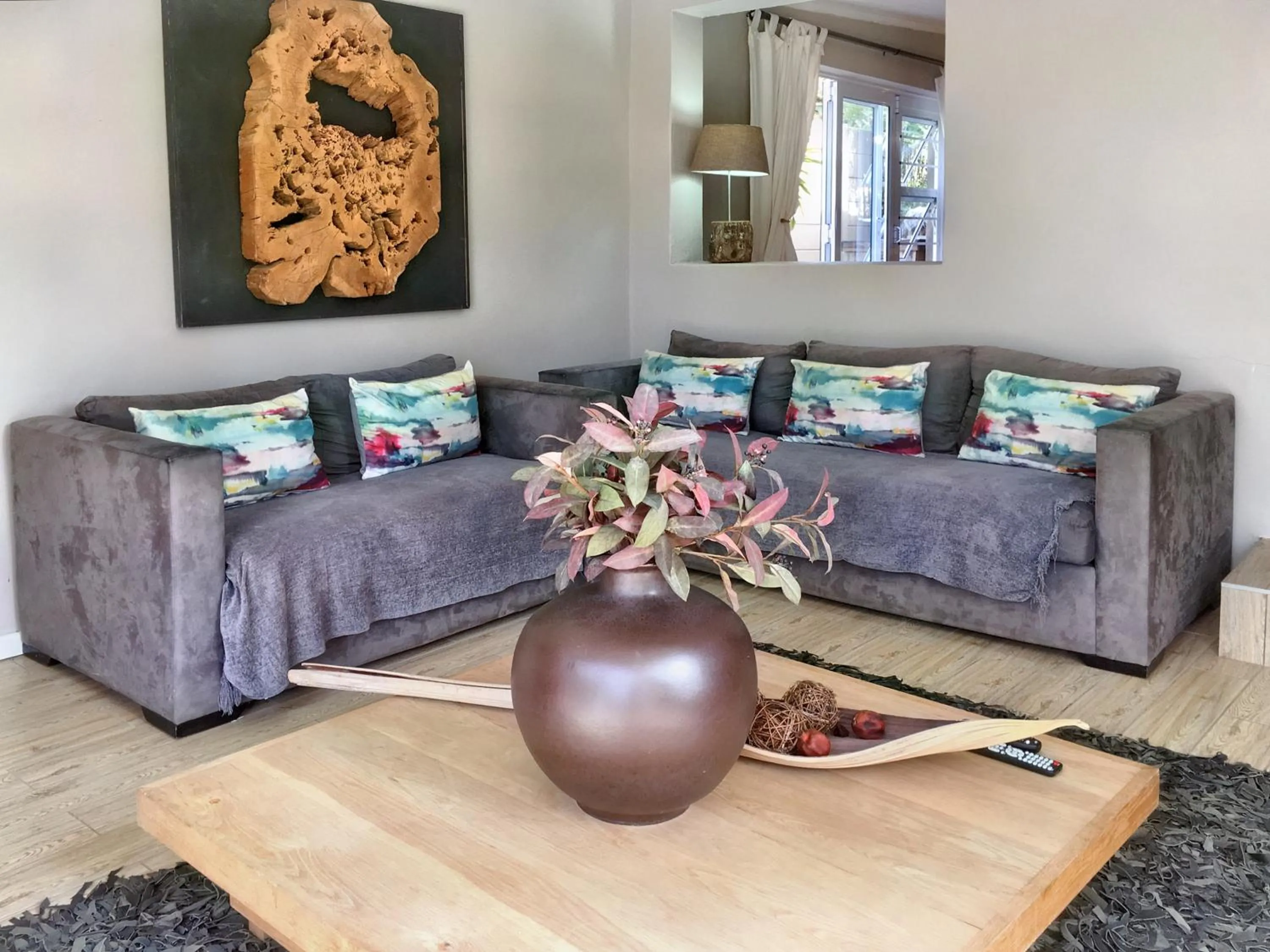 Living room in Log Inn