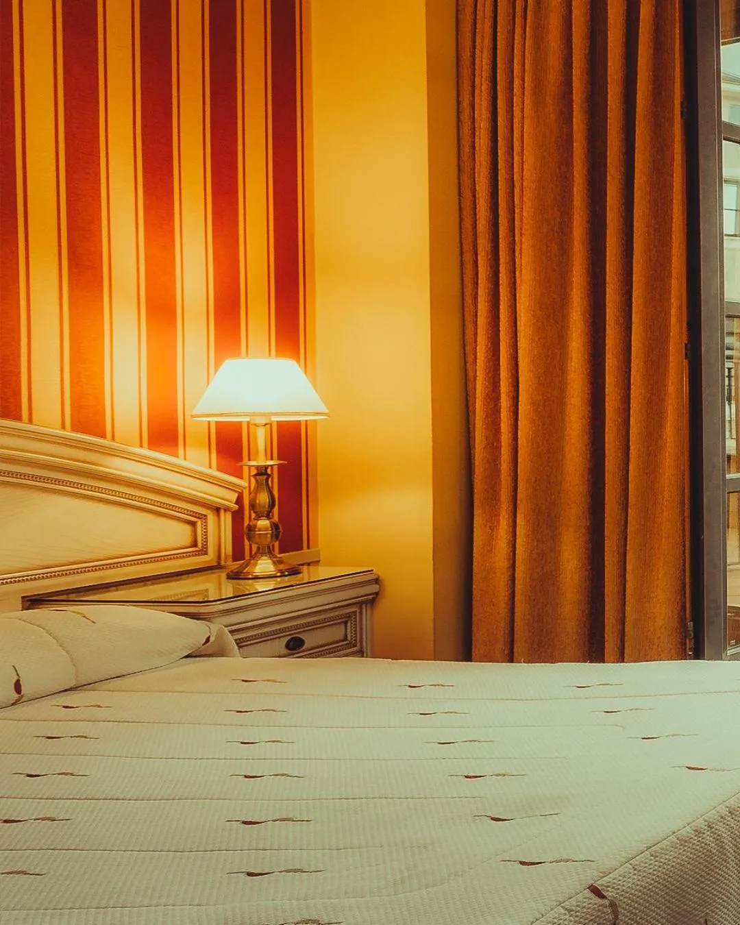 Bed in Hotel Conde Ansúrez