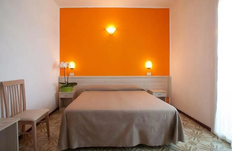 Bed in Bes Hotel Bergamo Ovest