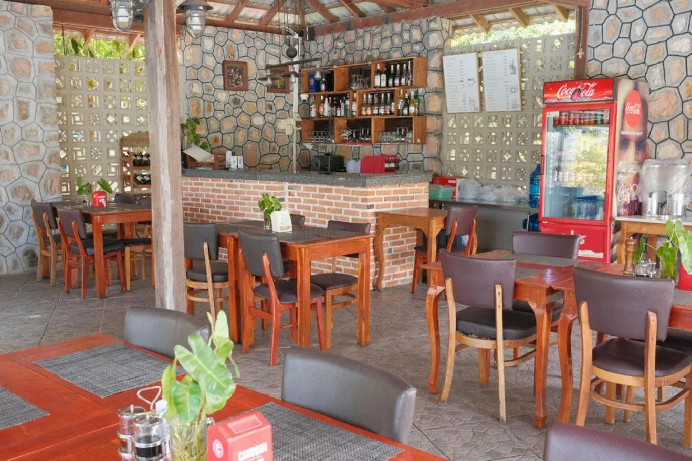 Restaurant/places to eat in KEP BAY HOTEL & RESORT Restaurant/places to eat in KEP BAY HOTEL & RESORT