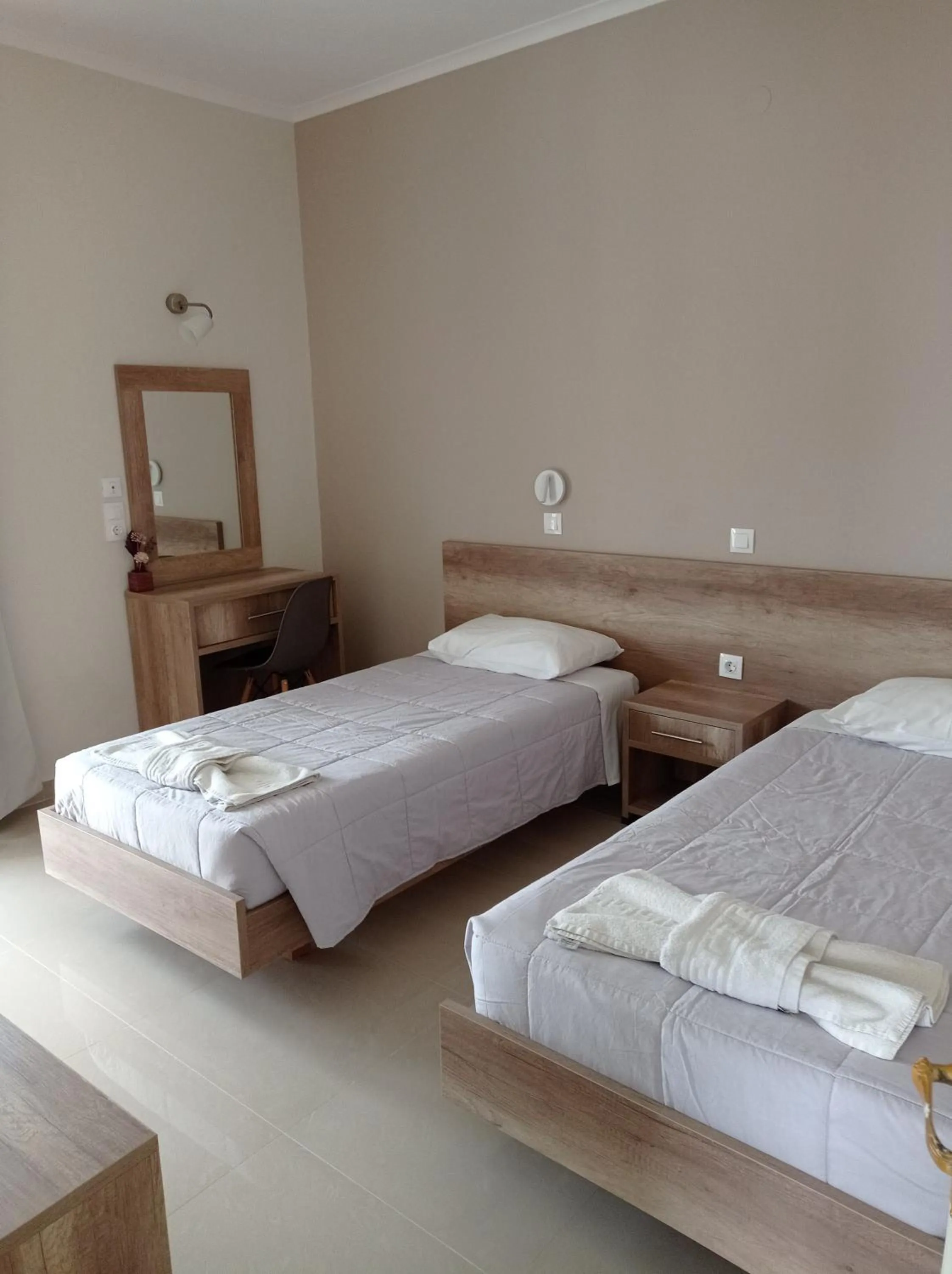 Bed in Cavo D' Oro Complex