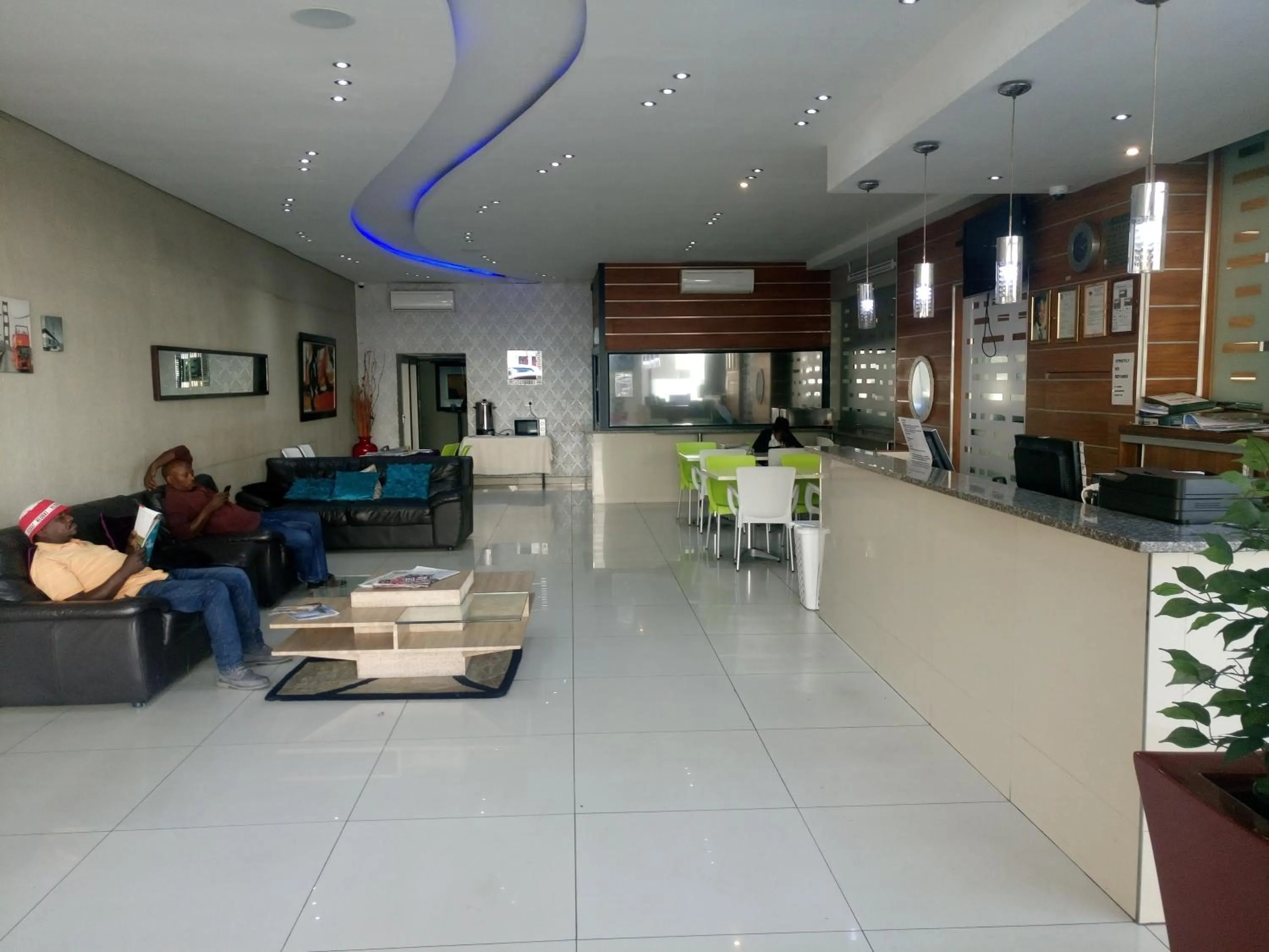 Facade/entrance in The Union Hotel