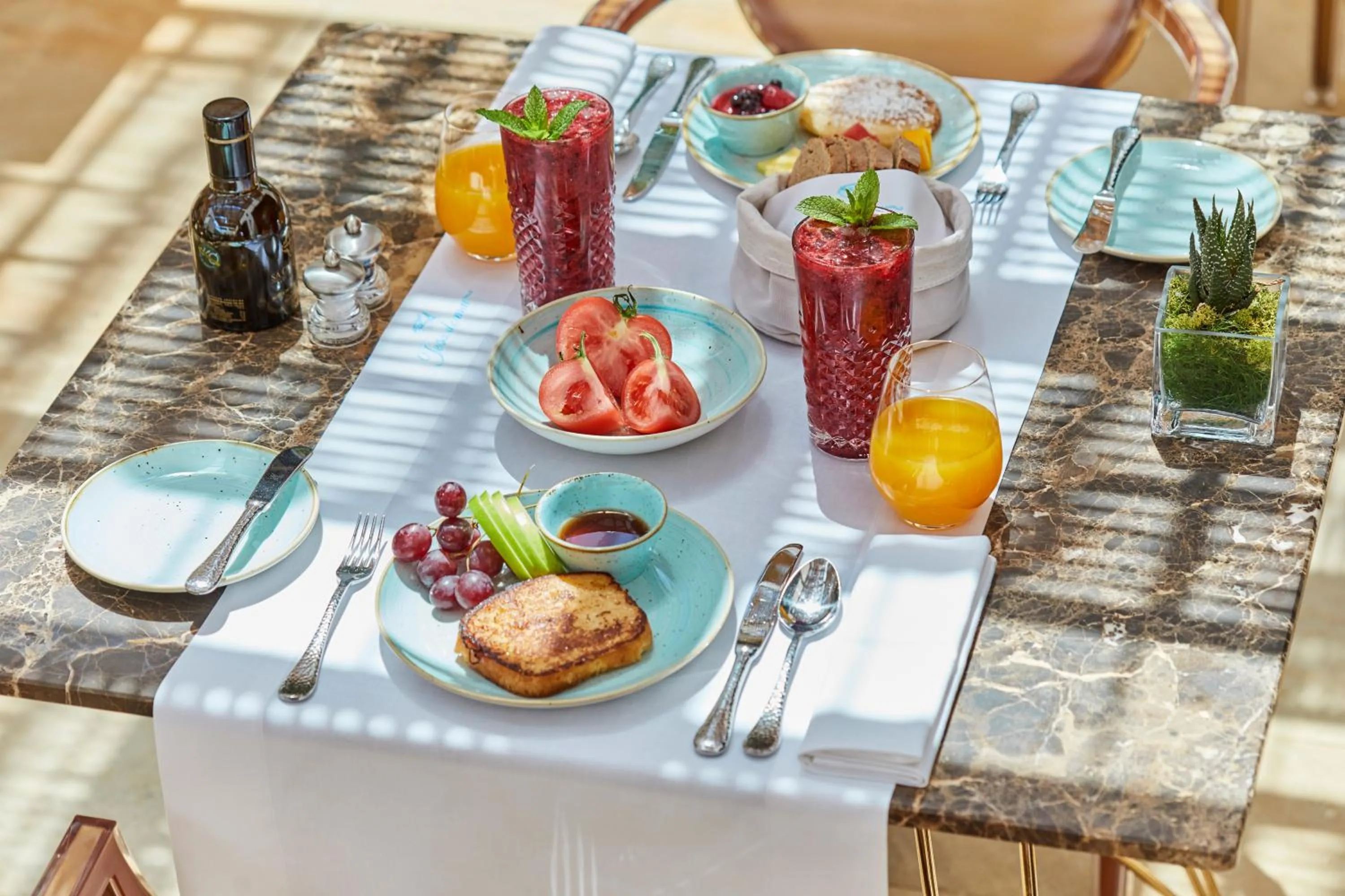 Breakfast in Sa Creu Nova Petit Palais Art & Spa