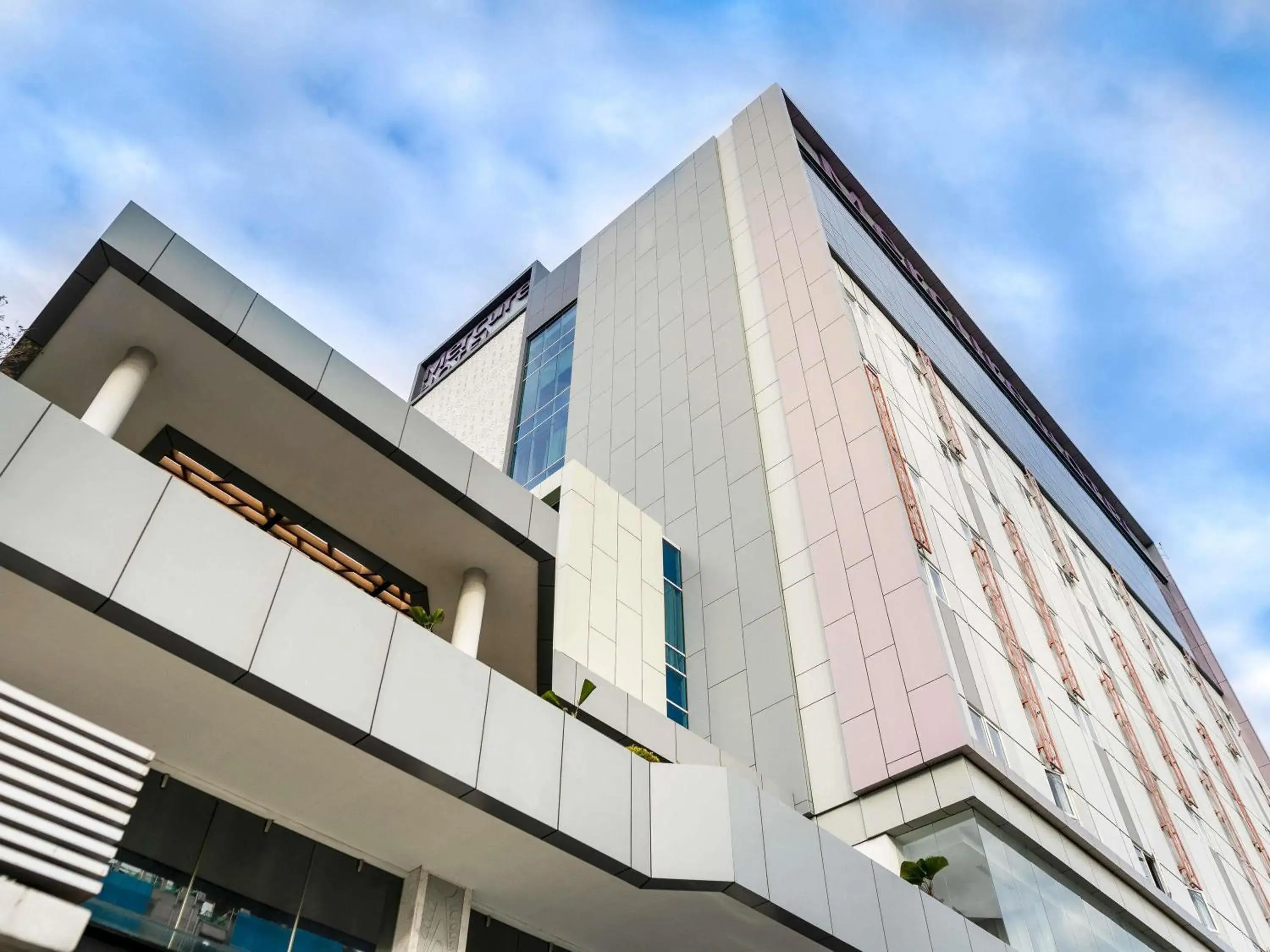 Property building in Mercure Jayapura Property building in Mercure Jayapura