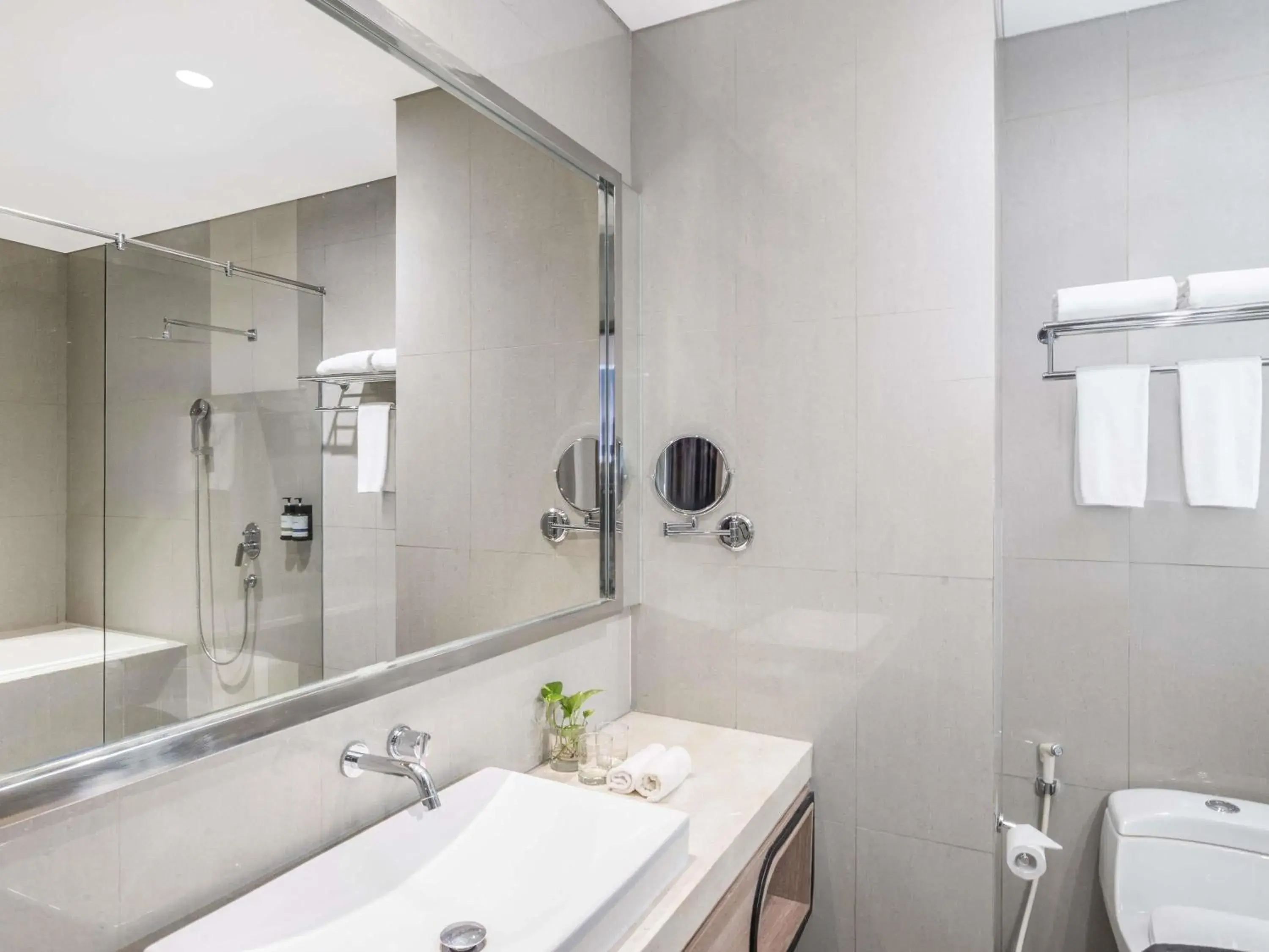 Bedroom in Mercure Jayapura Bedroom in Mercure Jayapura