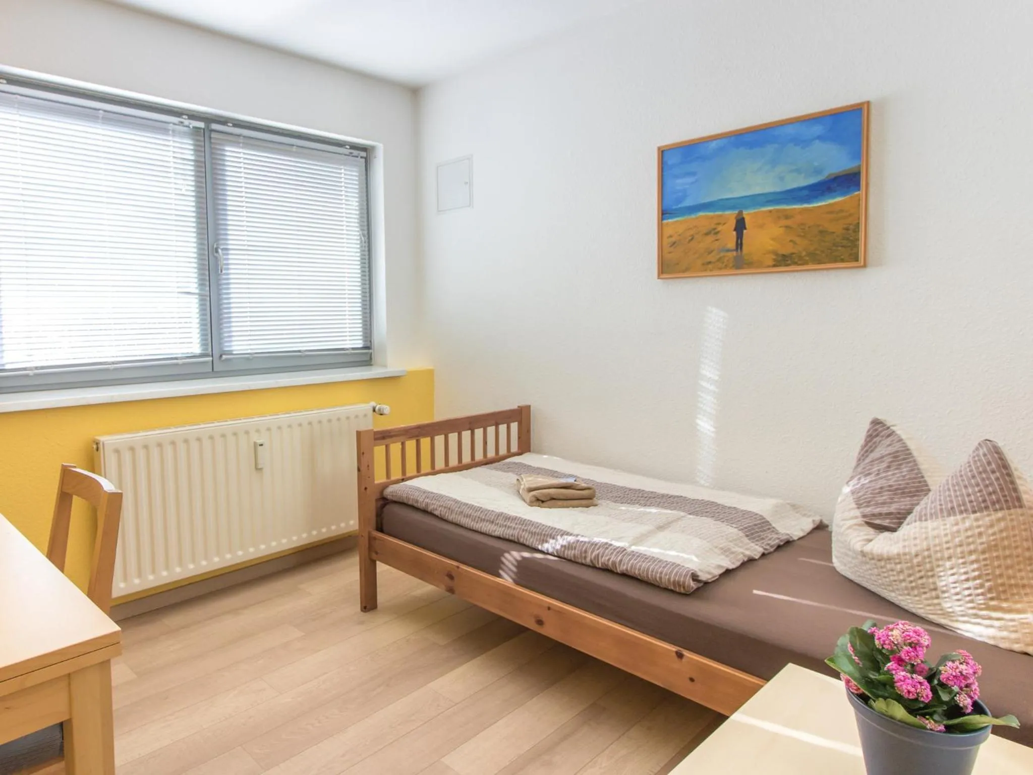Bed in Pension Molsdorf