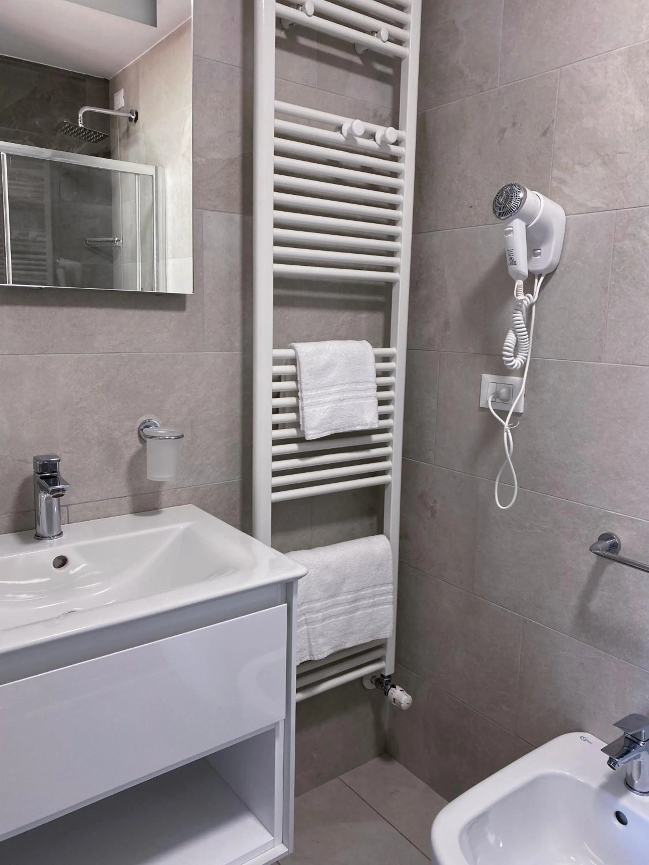 Bathroom in Hotel Villa Paolina