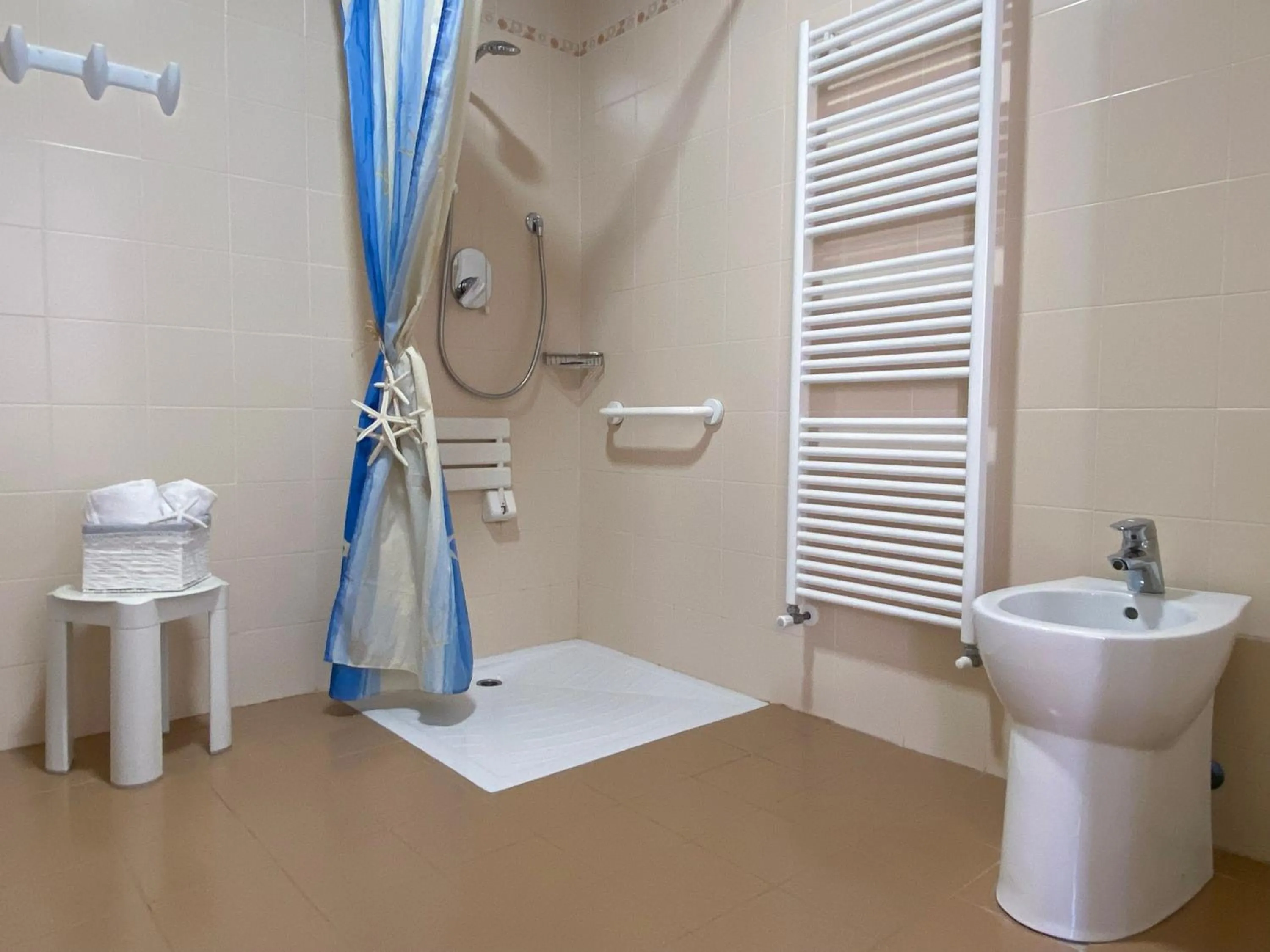 Shower in Hotel Villa Paolina