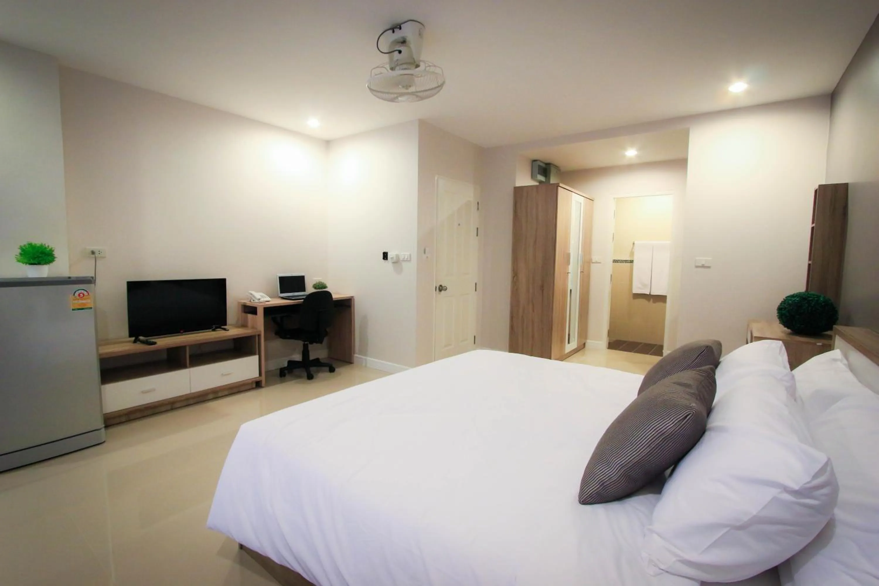 Bedroom, Bed in Vipa House Phuket - SHA Extra Plus