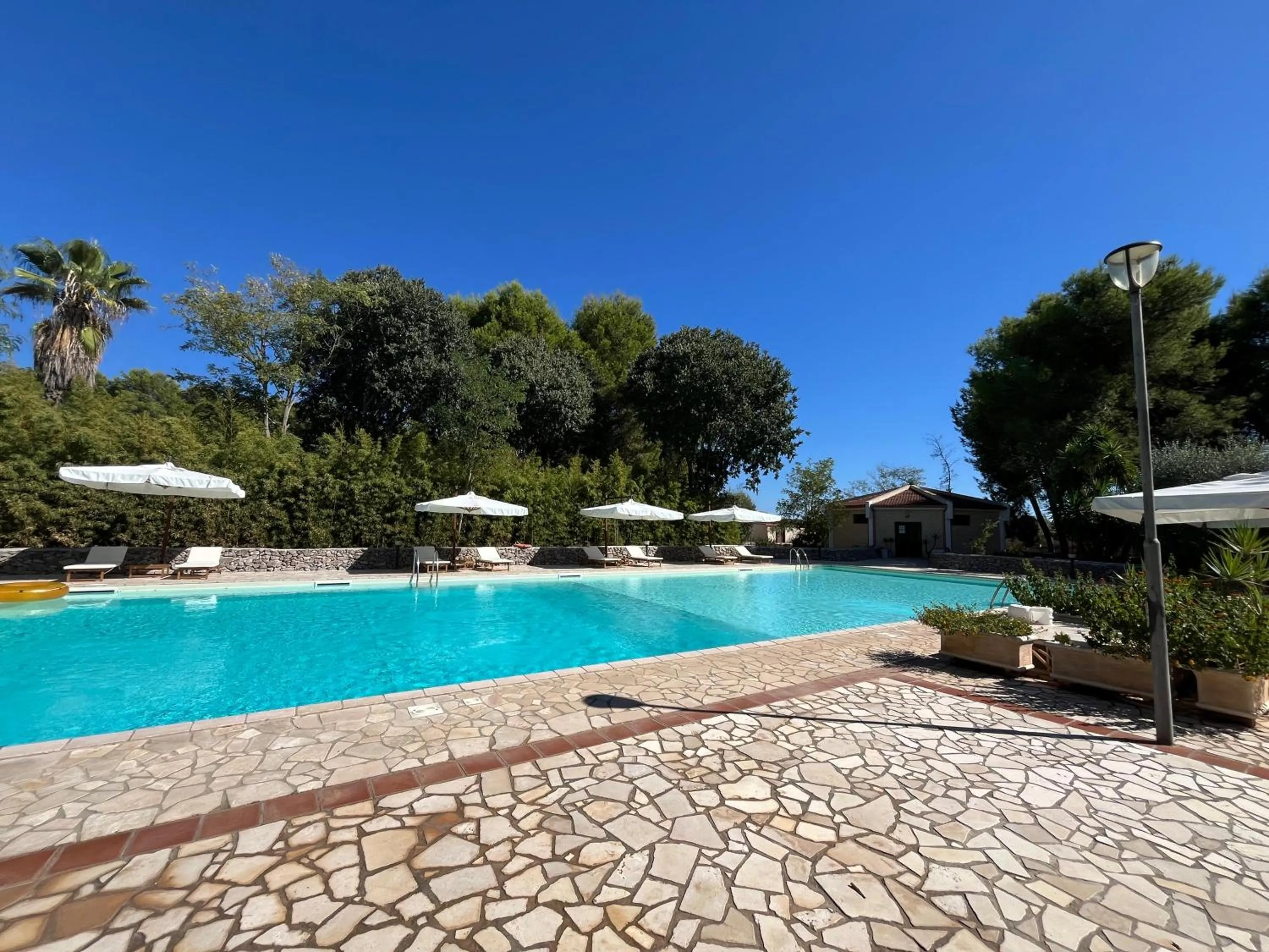 Swimming pool in Masseria La Camardia
