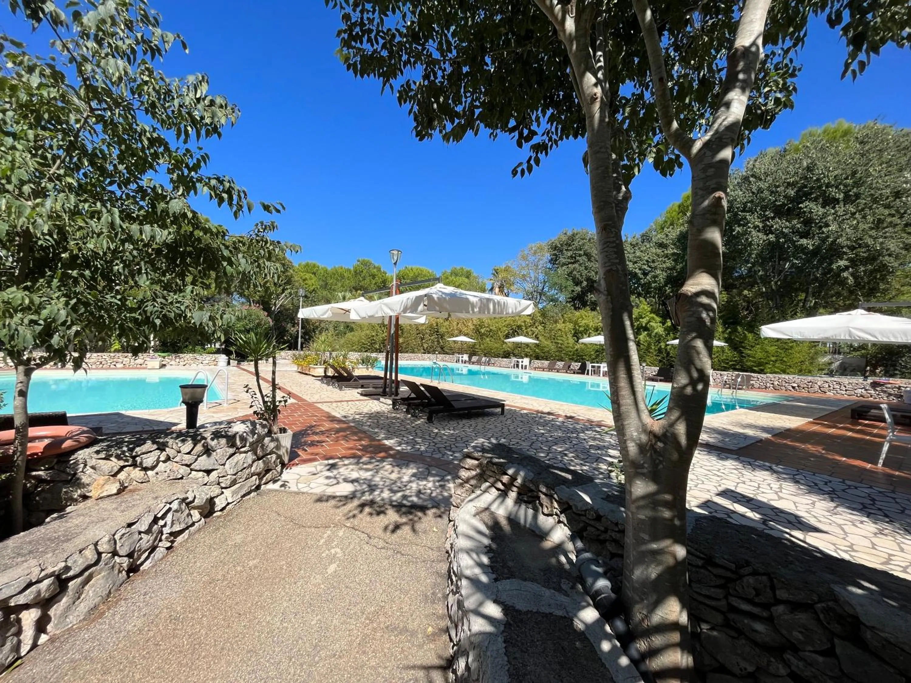 Swimming pool in Masseria La Camardia