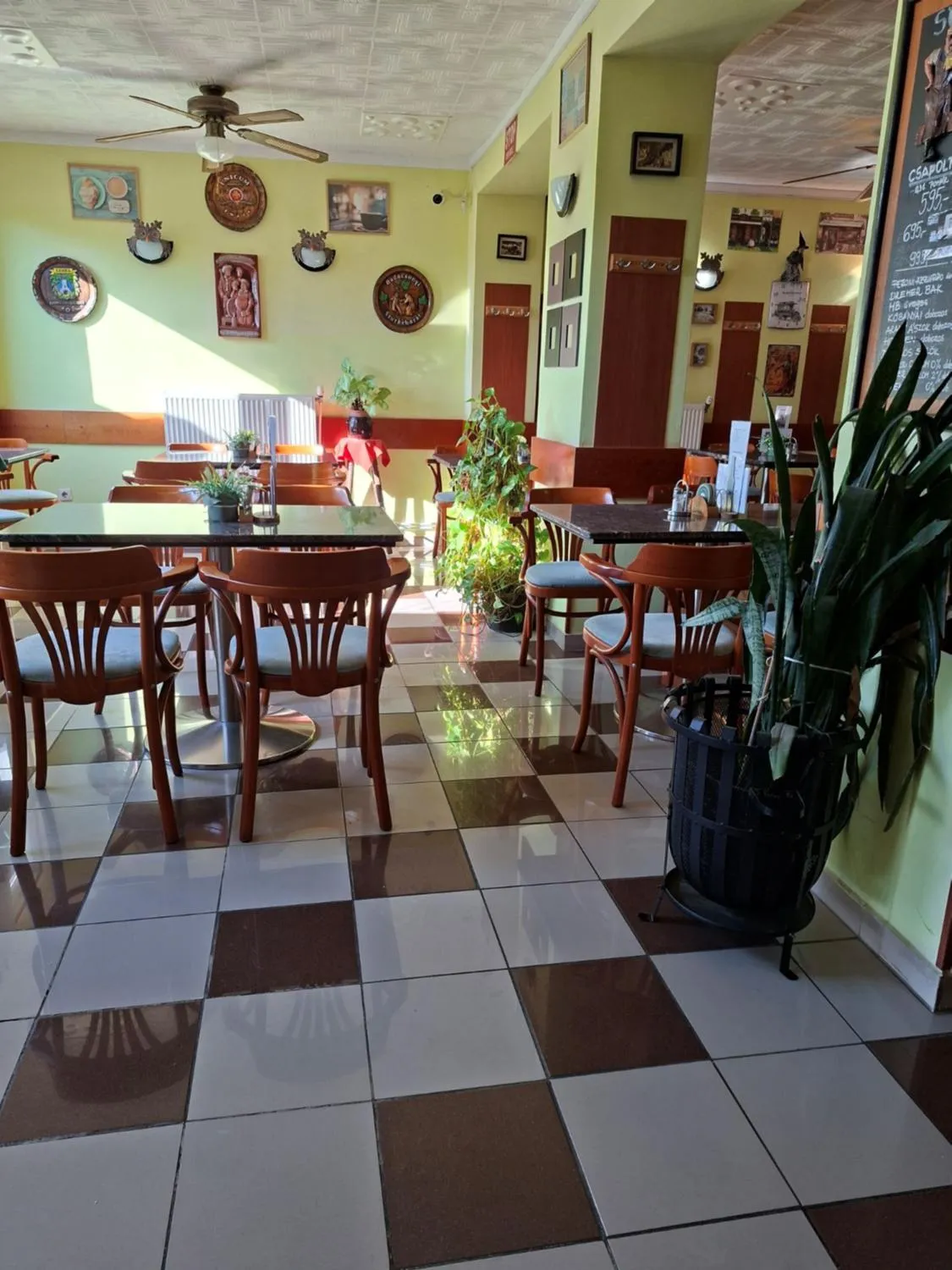 Grill Terasz Étterem és Szálláshely