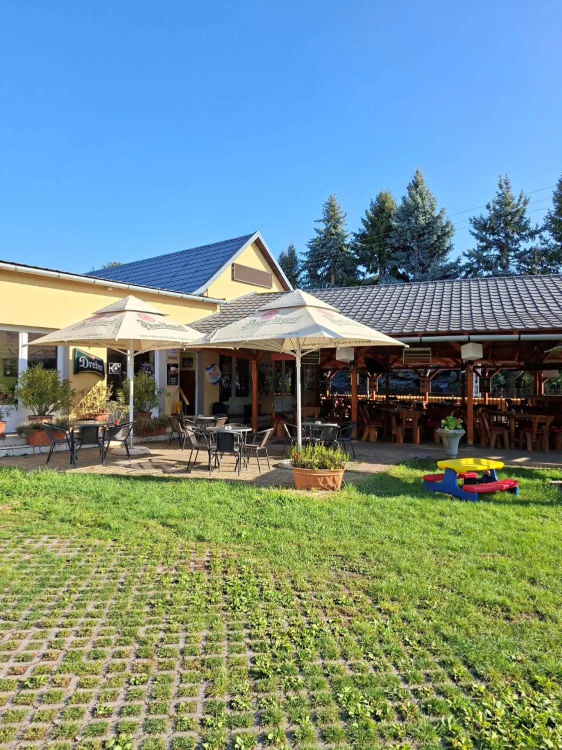 Grill Terasz Étterem és Szálláshely