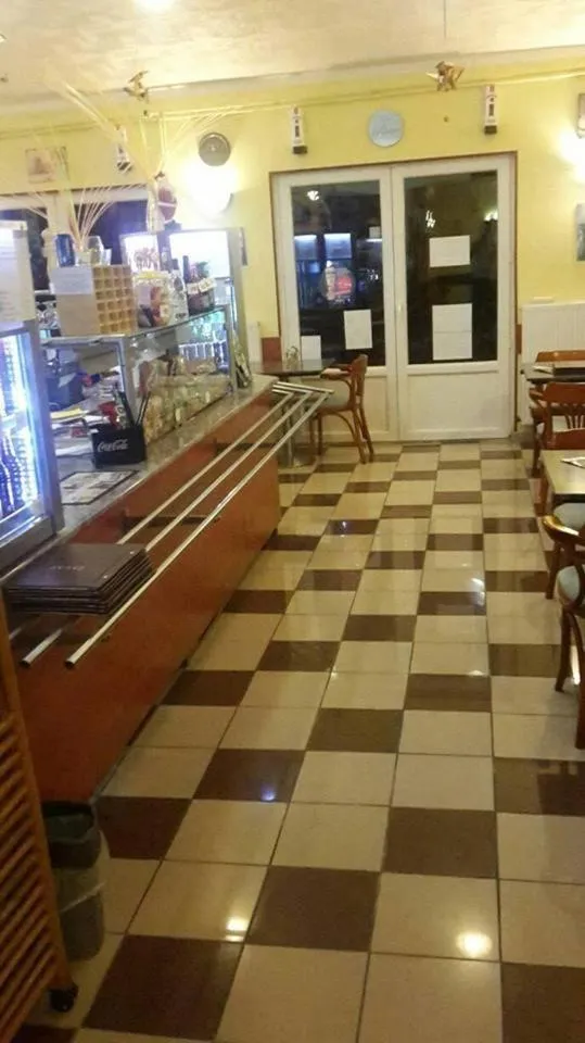 Restaurant/places to eat in Grill Terasz Étterem és Szálláshely