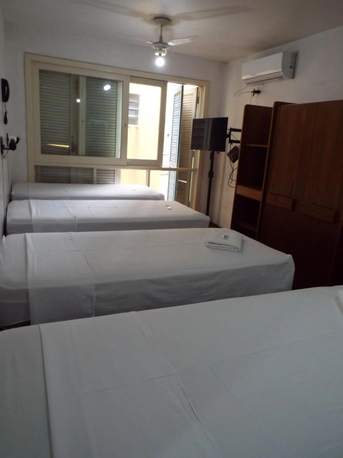 Bed in Hotel Paraiso