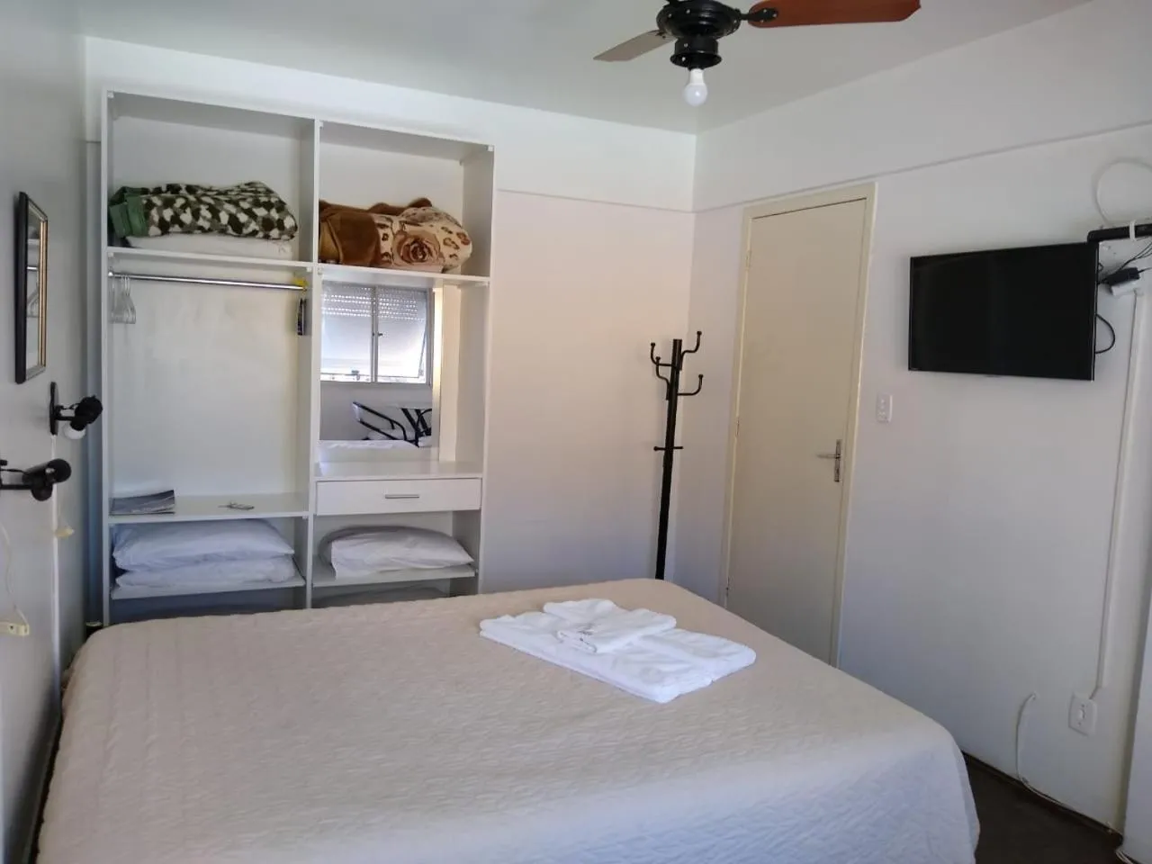 Bed in Hotel Paraiso