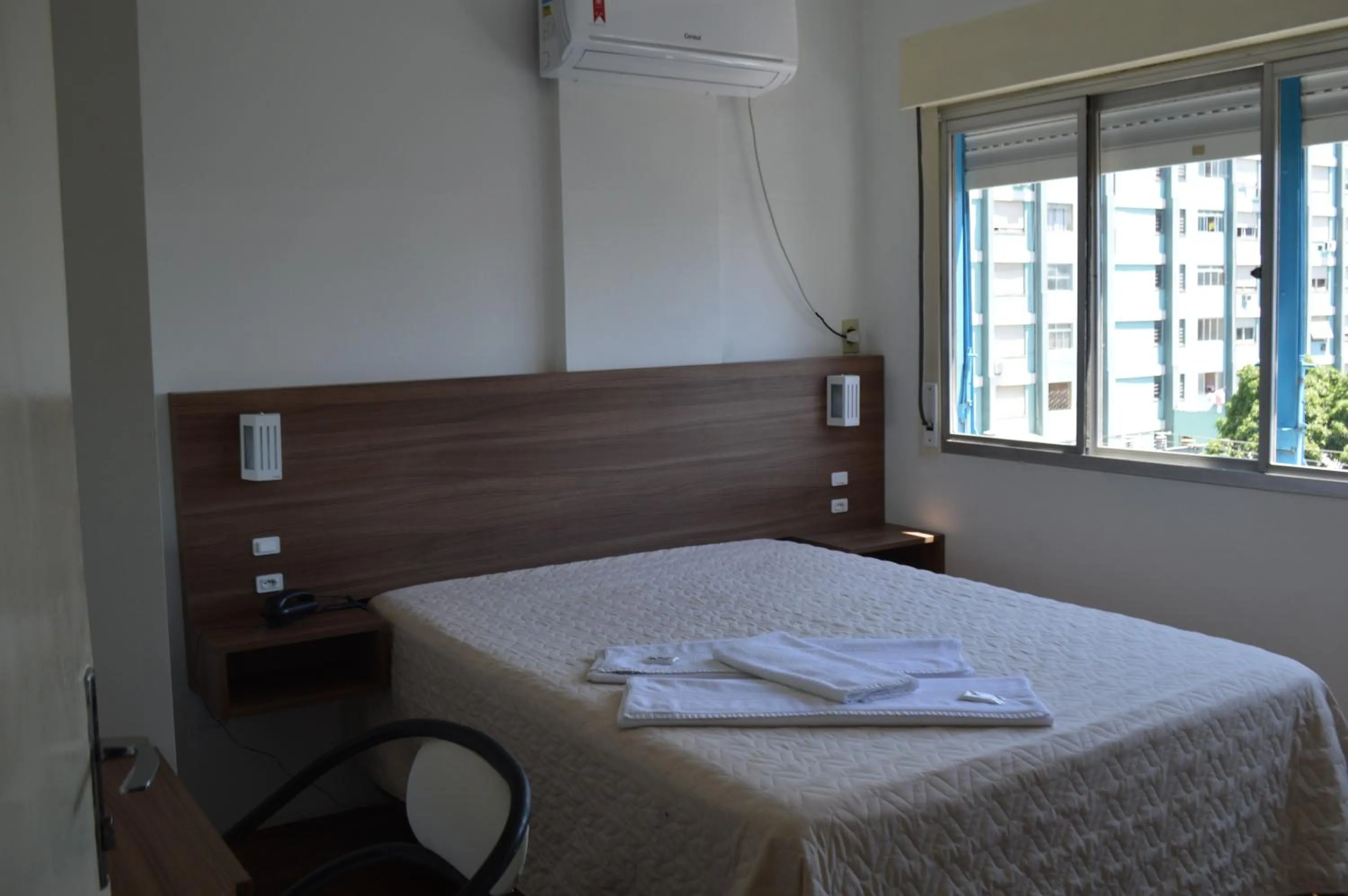 Bed in Hotel Paraiso