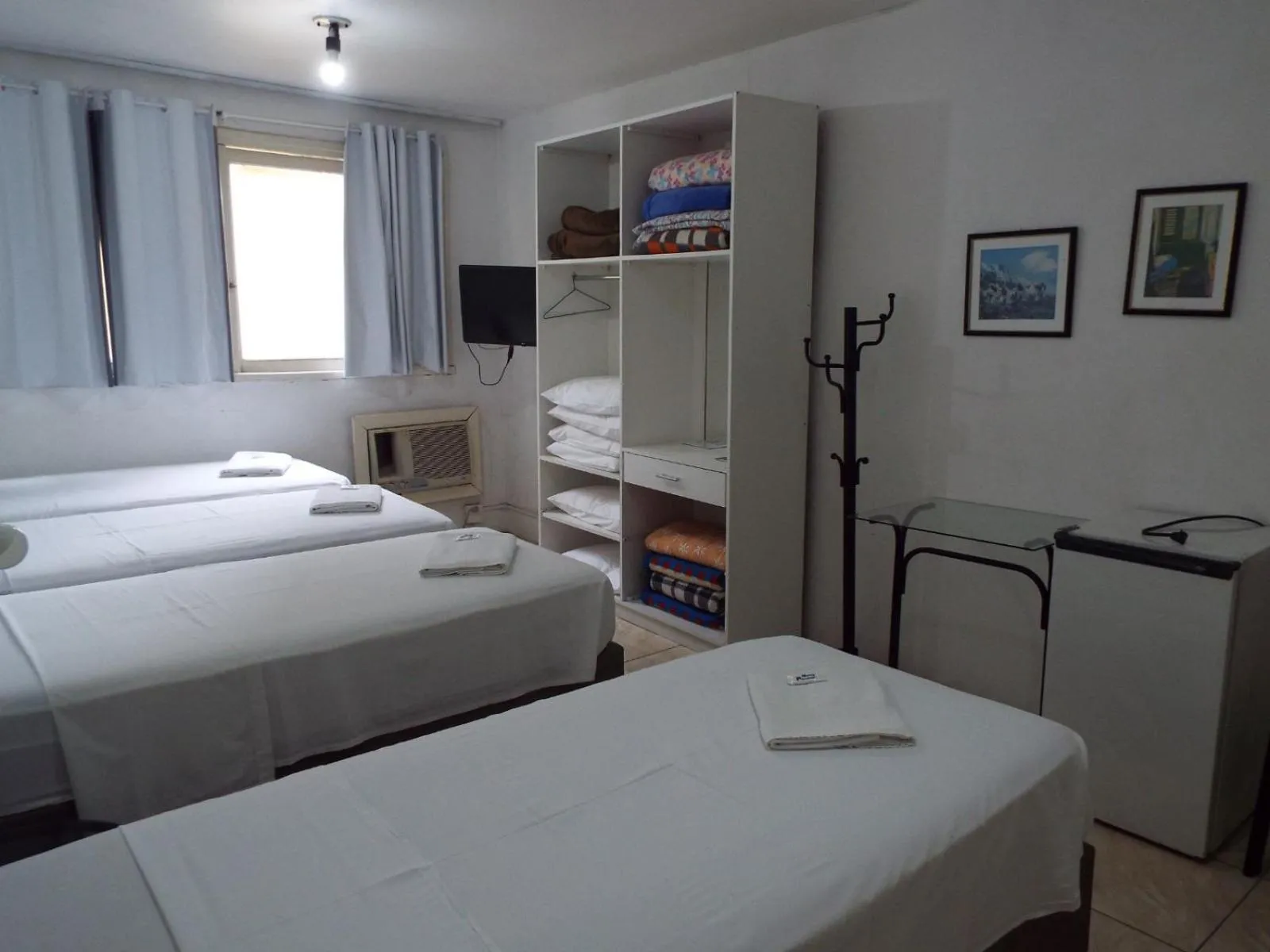 Bed in Hotel Paraiso