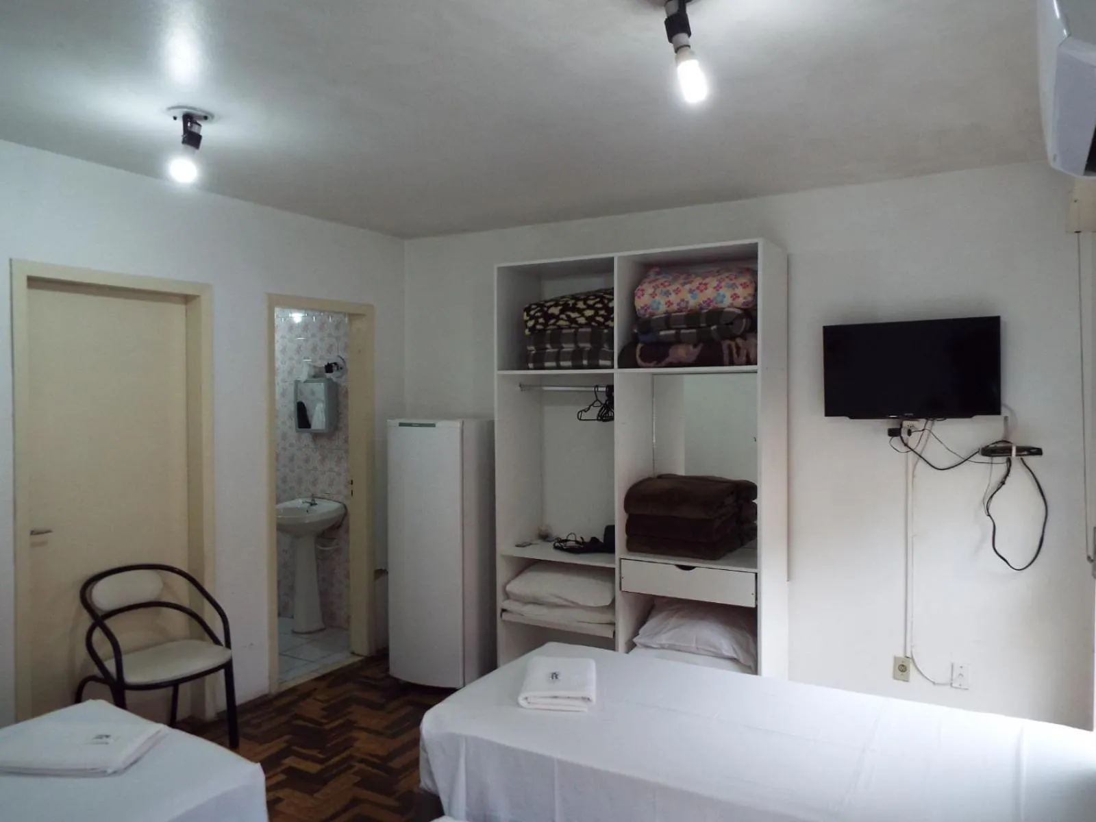 Bed in Hotel Paraiso