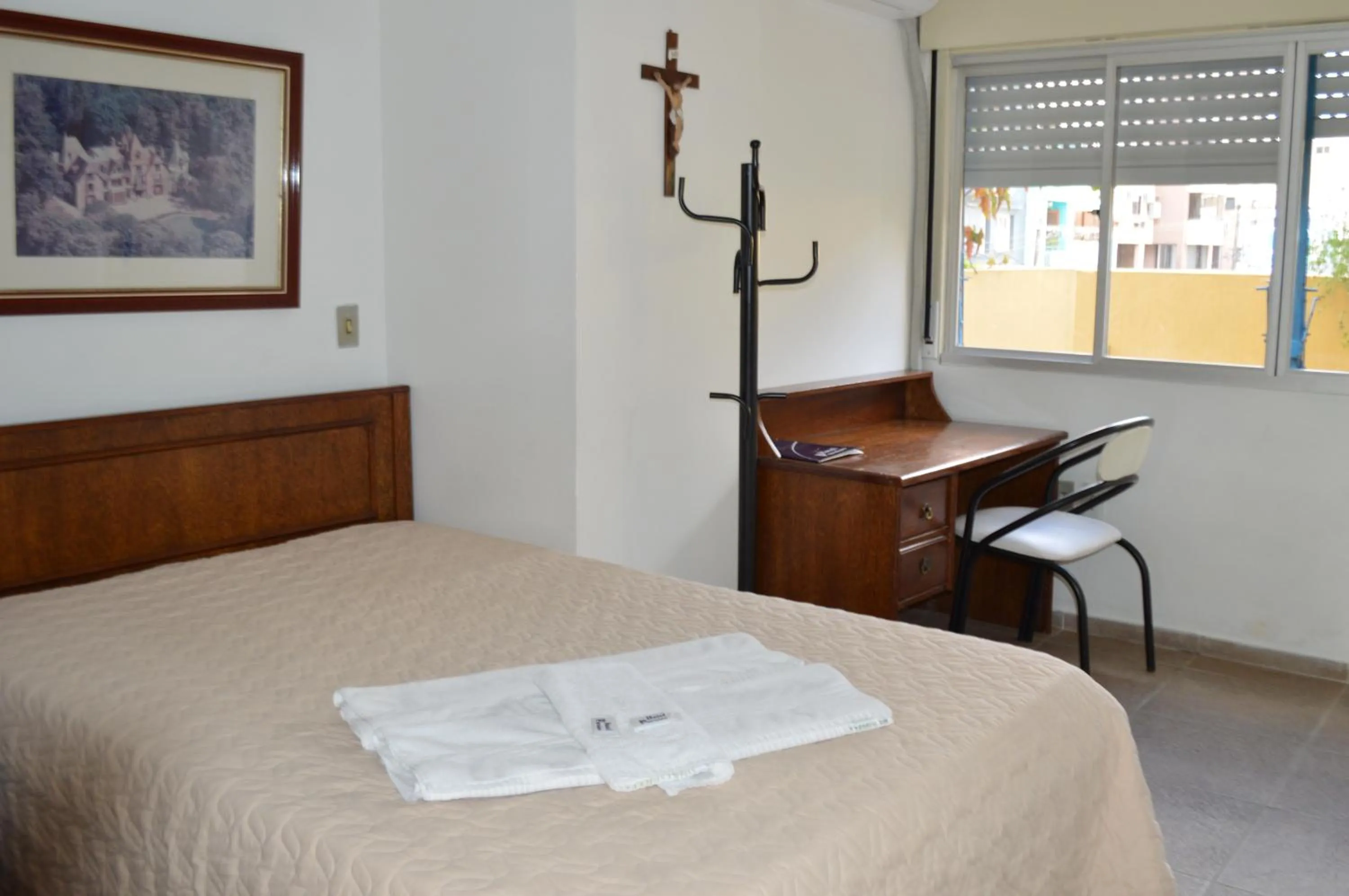 Bed in Hotel Paraiso