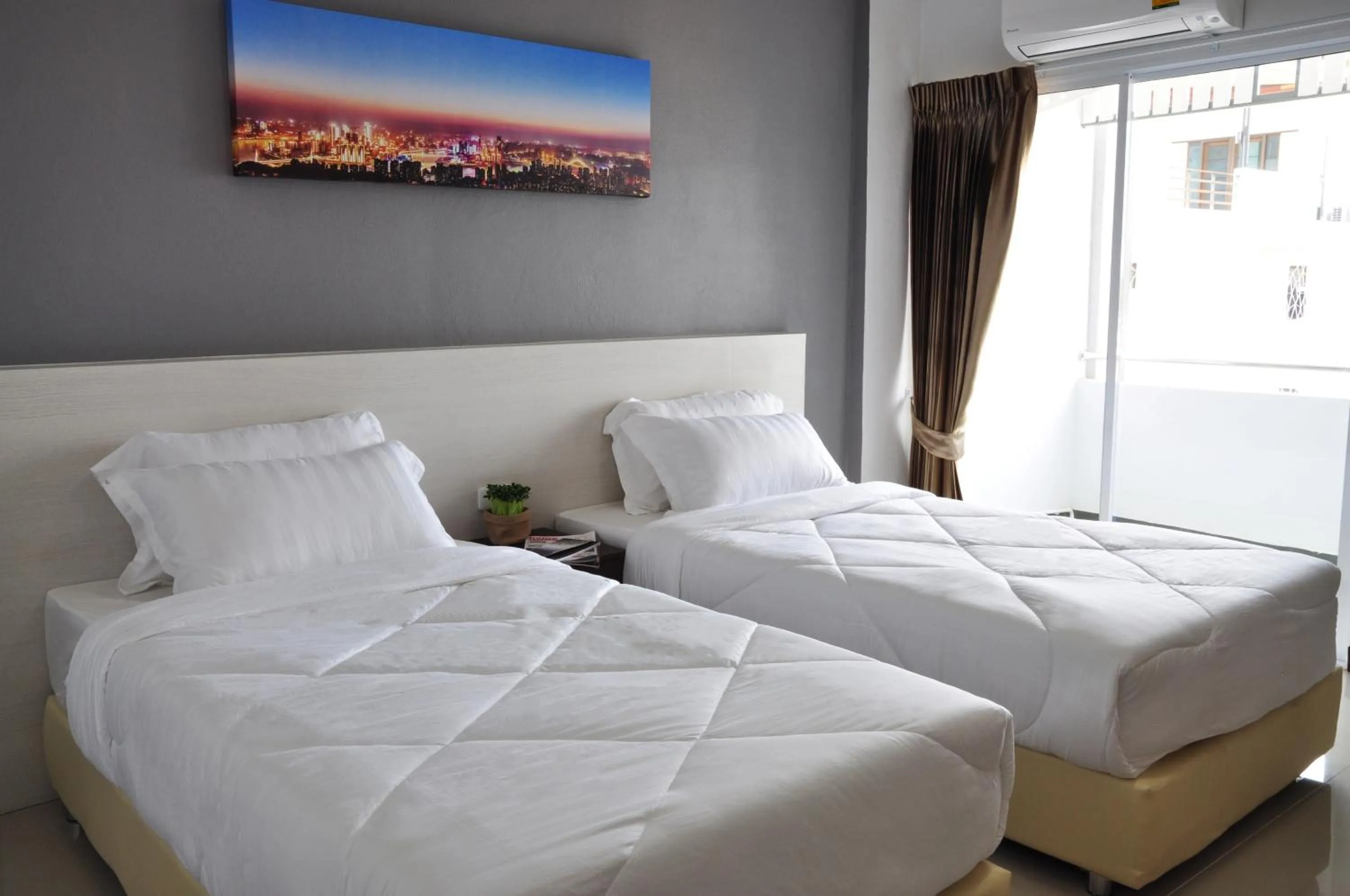 Bedroom, Bed in C Room "Chomchan" at Airport