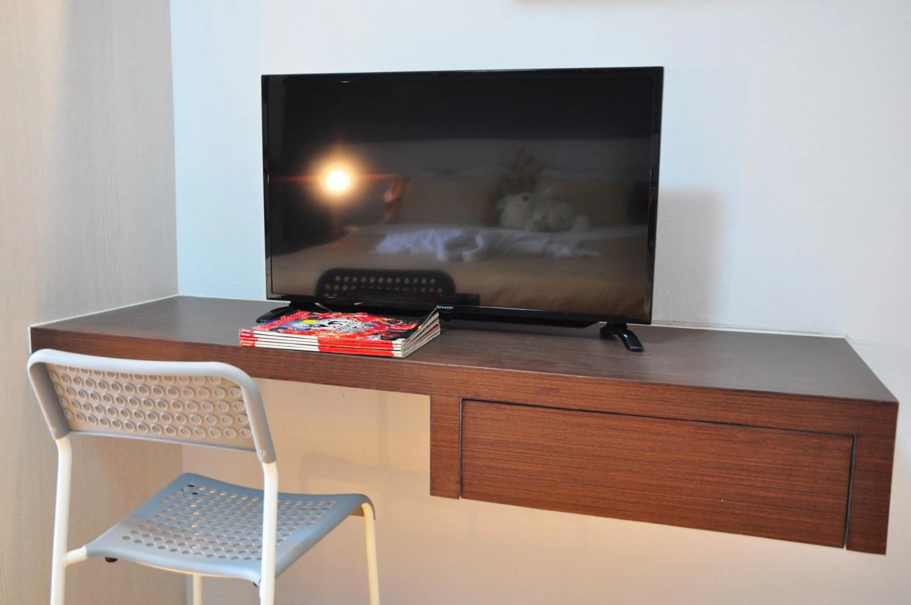 TV and multimedia in C Room "Chomchan" at Airport