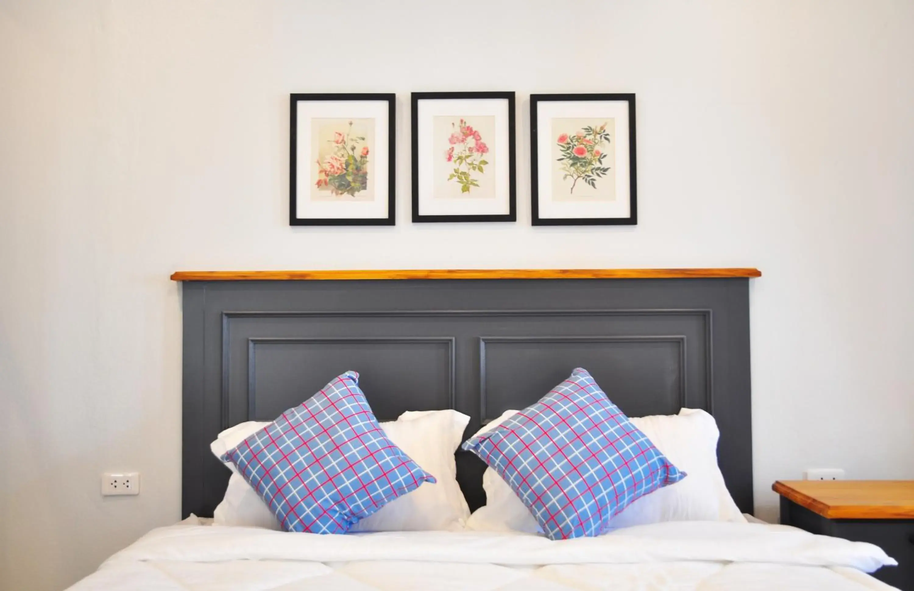 Bedroom, Bed in C Room "Chomchan" at Airport Bedroom, Bed in C Room "Chomchan" at Airport