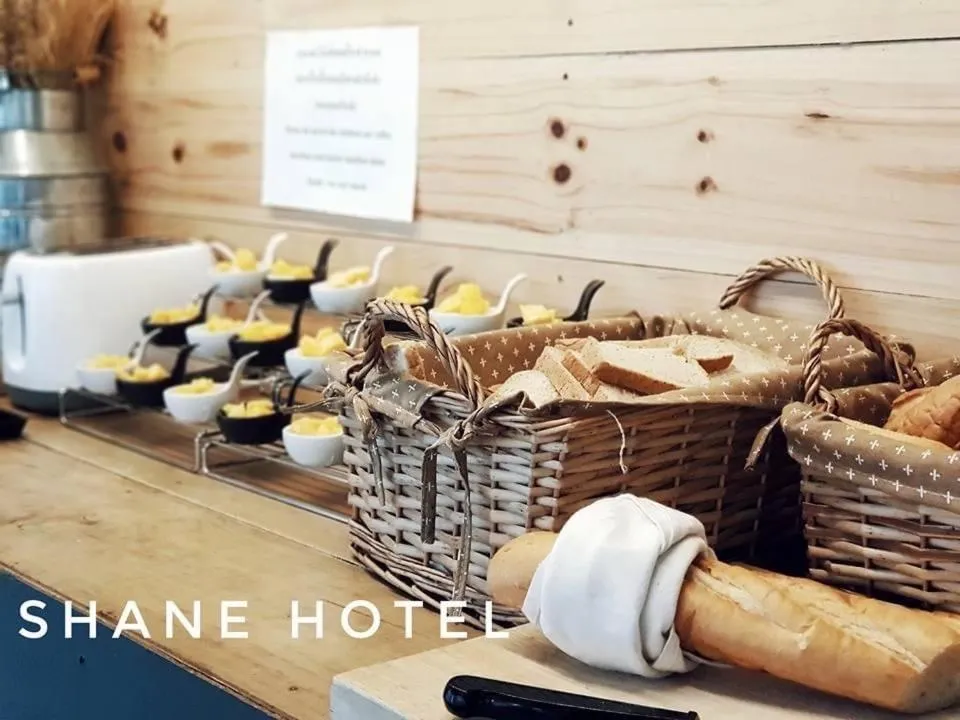 Breakfast in Shane Hotel