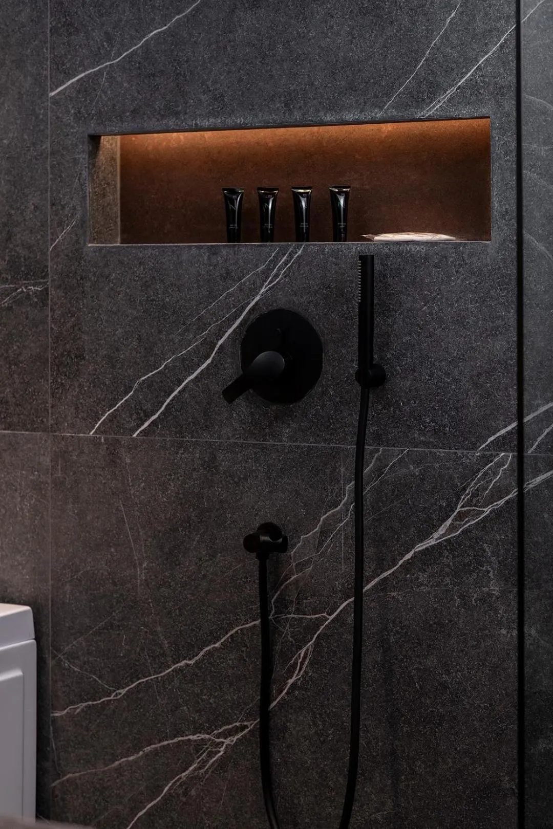 Bathroom in Viola Gardens Residence Serviced apartments